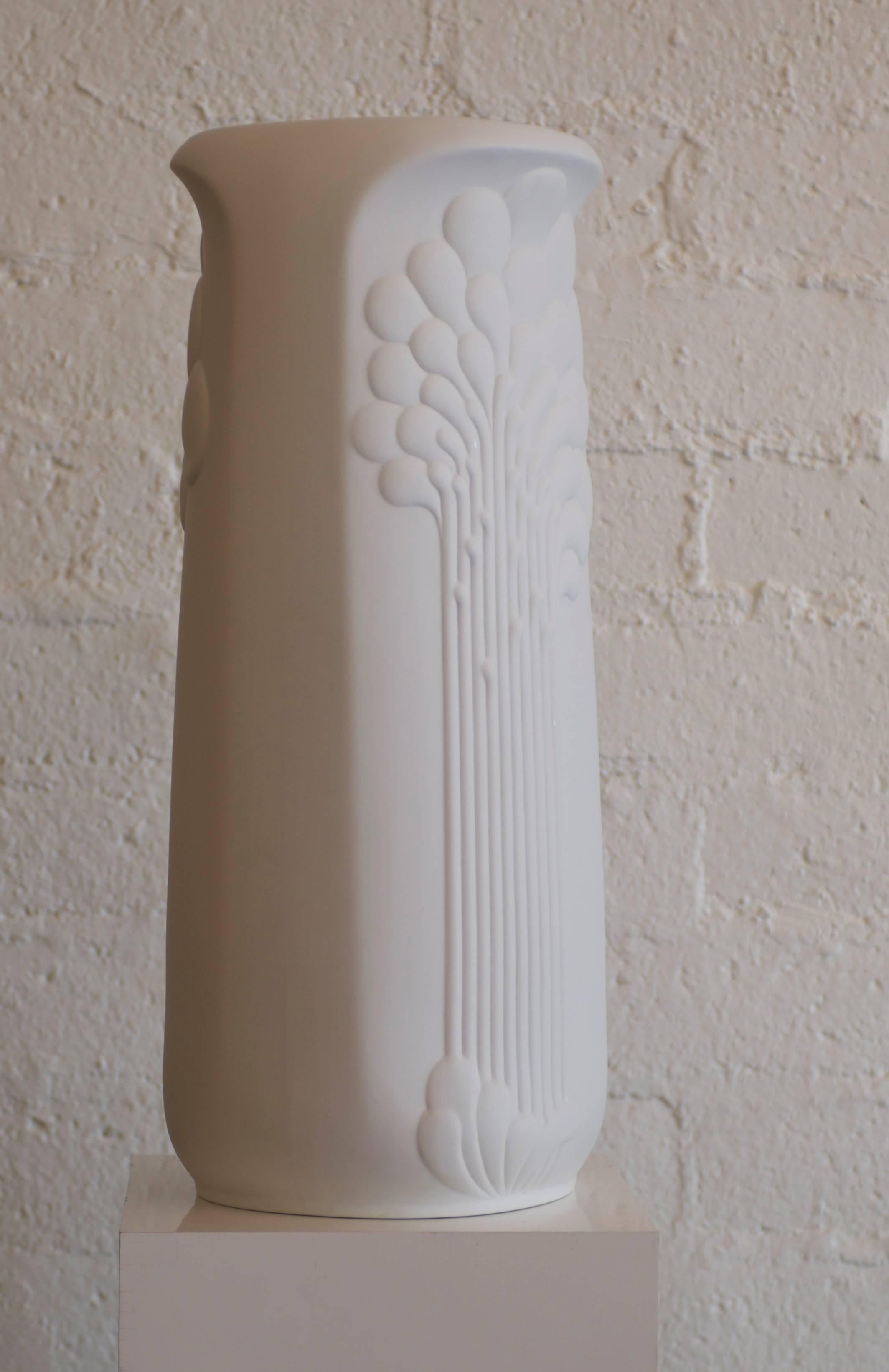 Huge Manfred Frey Porcelain Kaiser Floor Vase West German Matt White Bisque In Excellent Condition In Palm Springs, CA