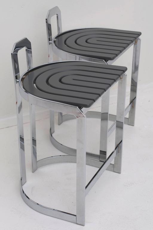 Pair of Postmodern Chrome and Grey Counter Height Barstools at 1stDibs