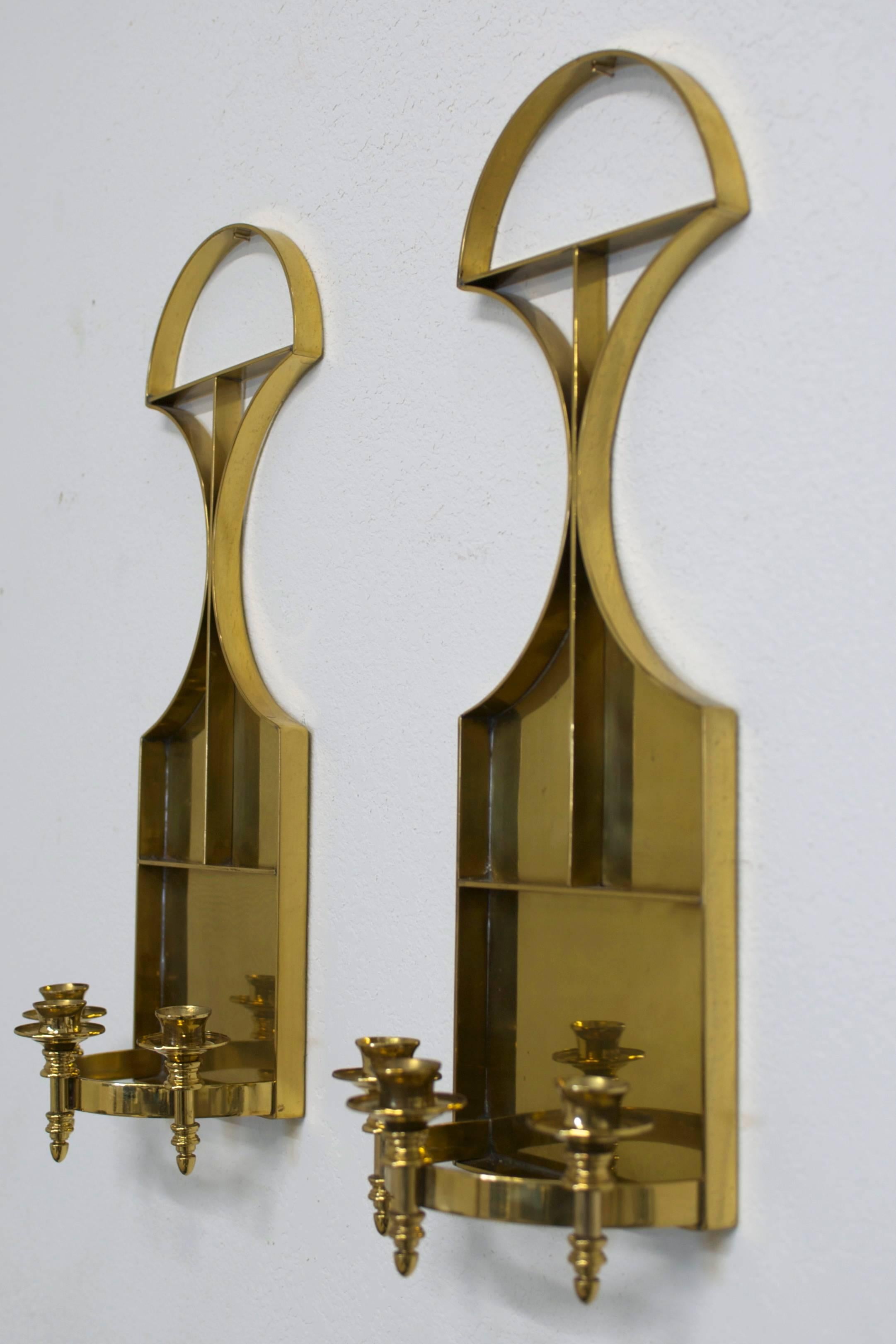Pair of Solid Brass Mid-Century Candle Wall Sconces In Good Condition For Sale In Palm Springs, CA