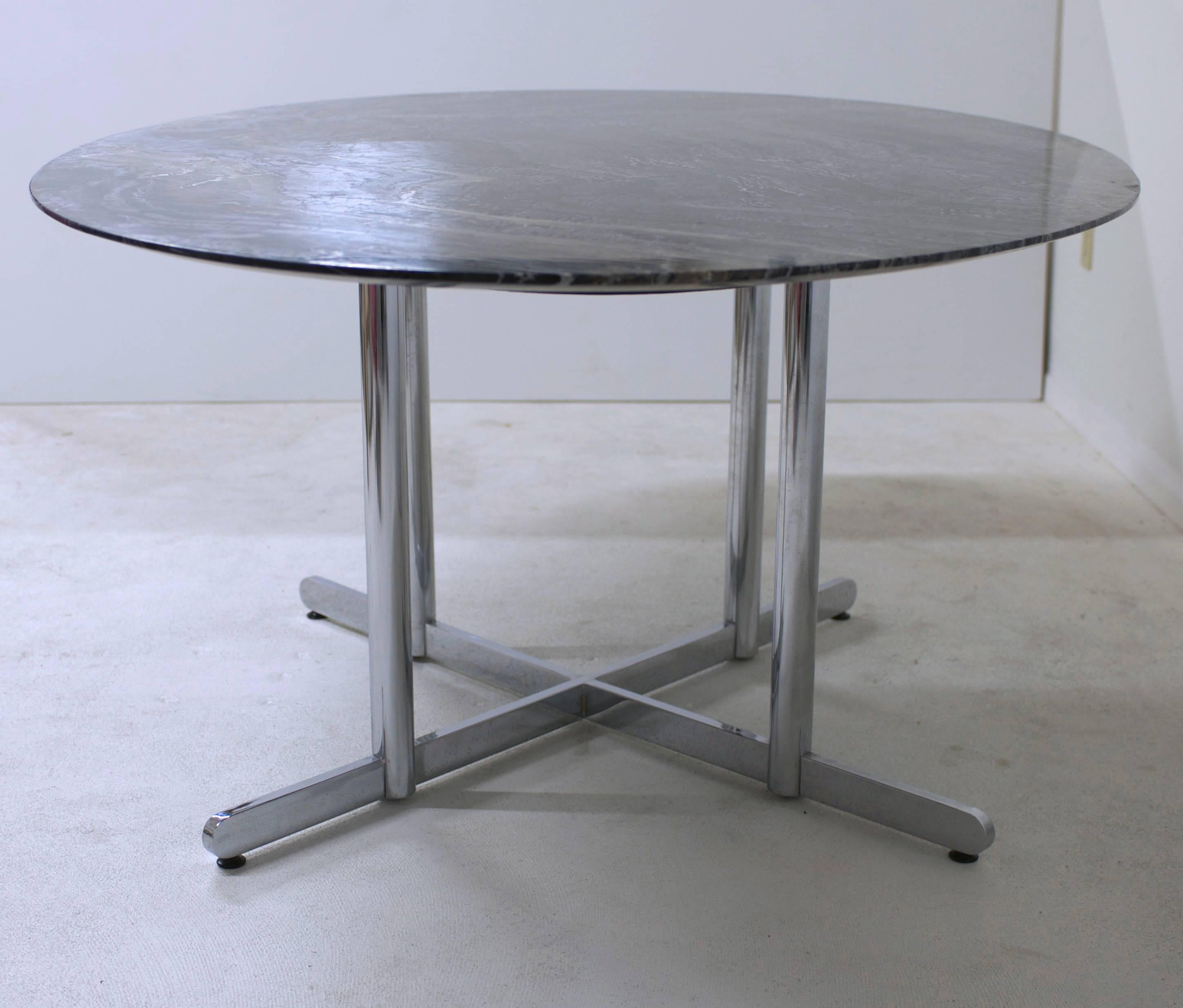 Oval Marble Dining Table or Desk In Excellent Condition In Palm Springs, CA