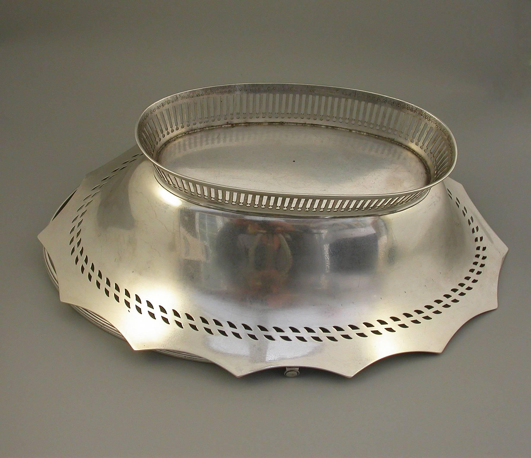 English George III Silver Swing Handled Cake Basket. by Robert Hennell, London, 1789