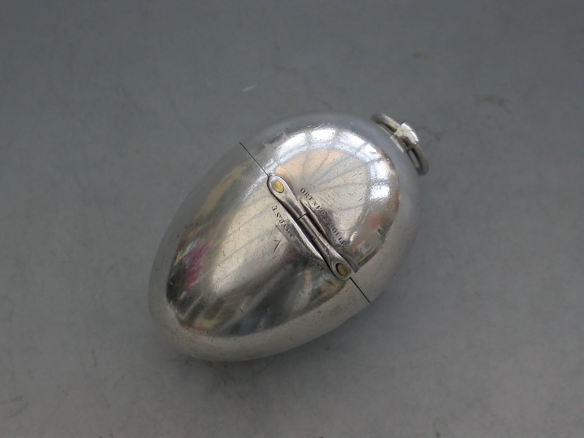 British Victorian Silver Egg Shaped Sewing Etui Viscounts Cypher by H W Dee, 1891 For Sale