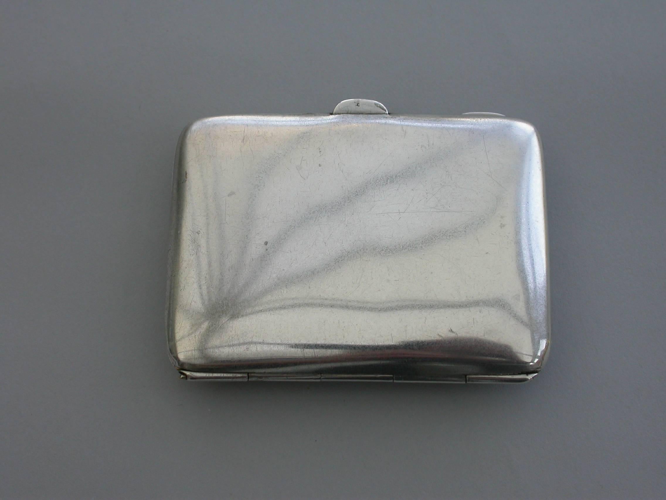Early 20th Century Silver and Guilloche Enamel 'Violets' Cigarette Case, 1915 1