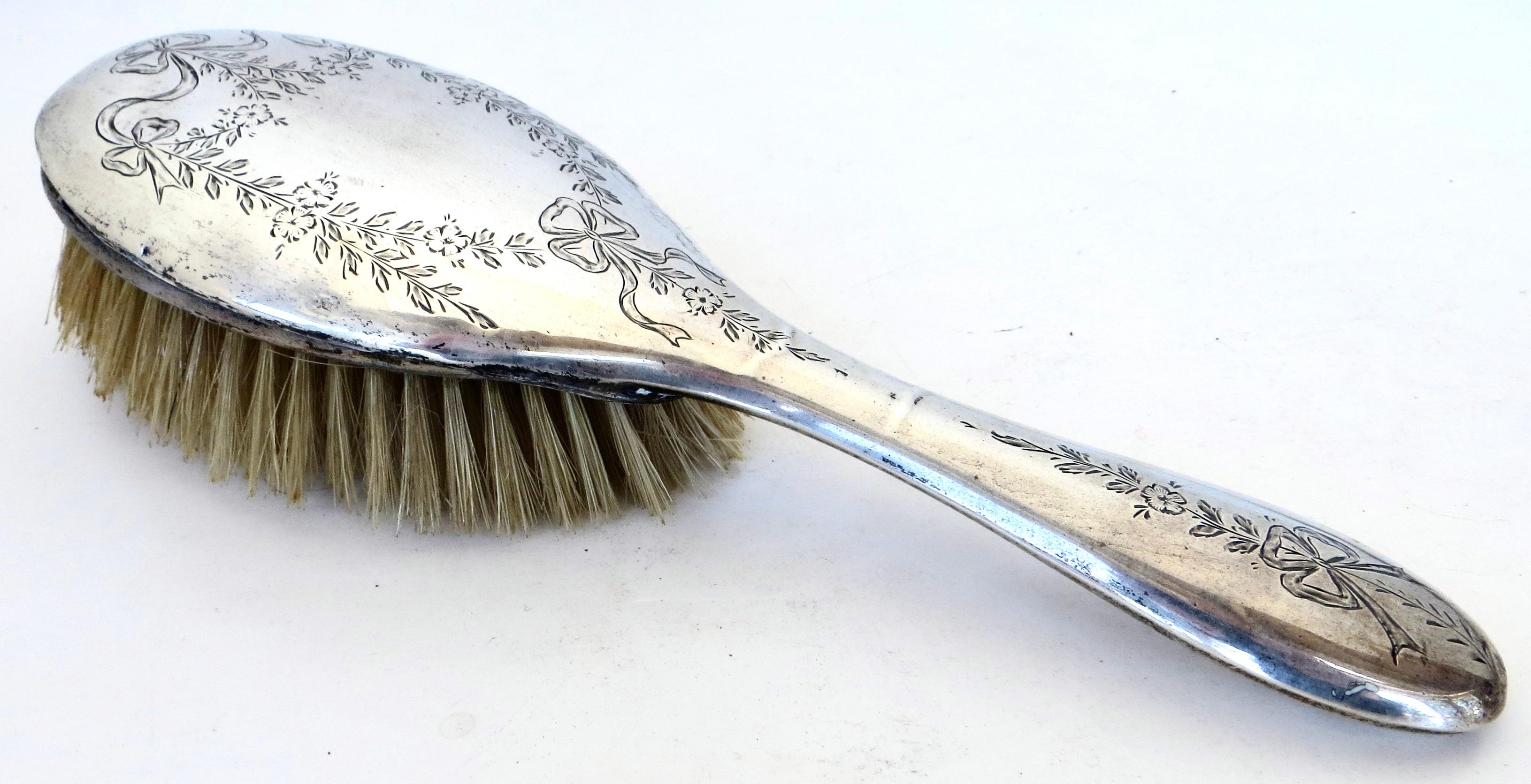 Late 19th Century Art Nouveau (7) Piece Sterling Silver Vanity 