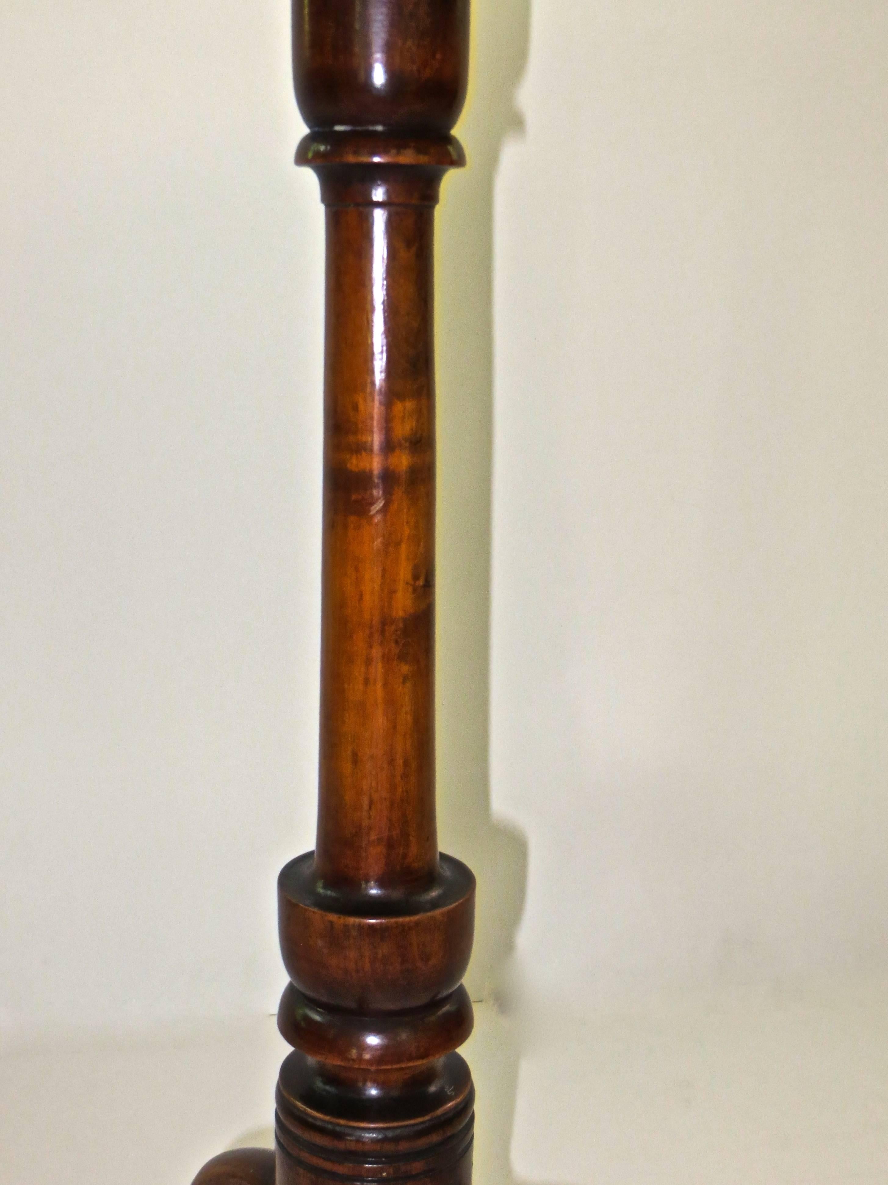 Maple 18th Century American Queen Anne Candle Stand, circa 1775 For Sale