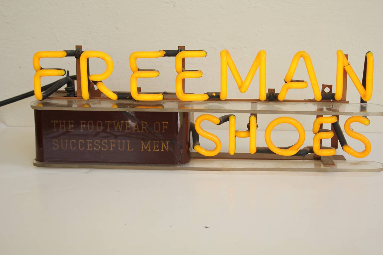 Folk Art Early Neon Advertising Sign, 1930s, Freeman Shoes, 'Footwear of Successful Men' For Sale