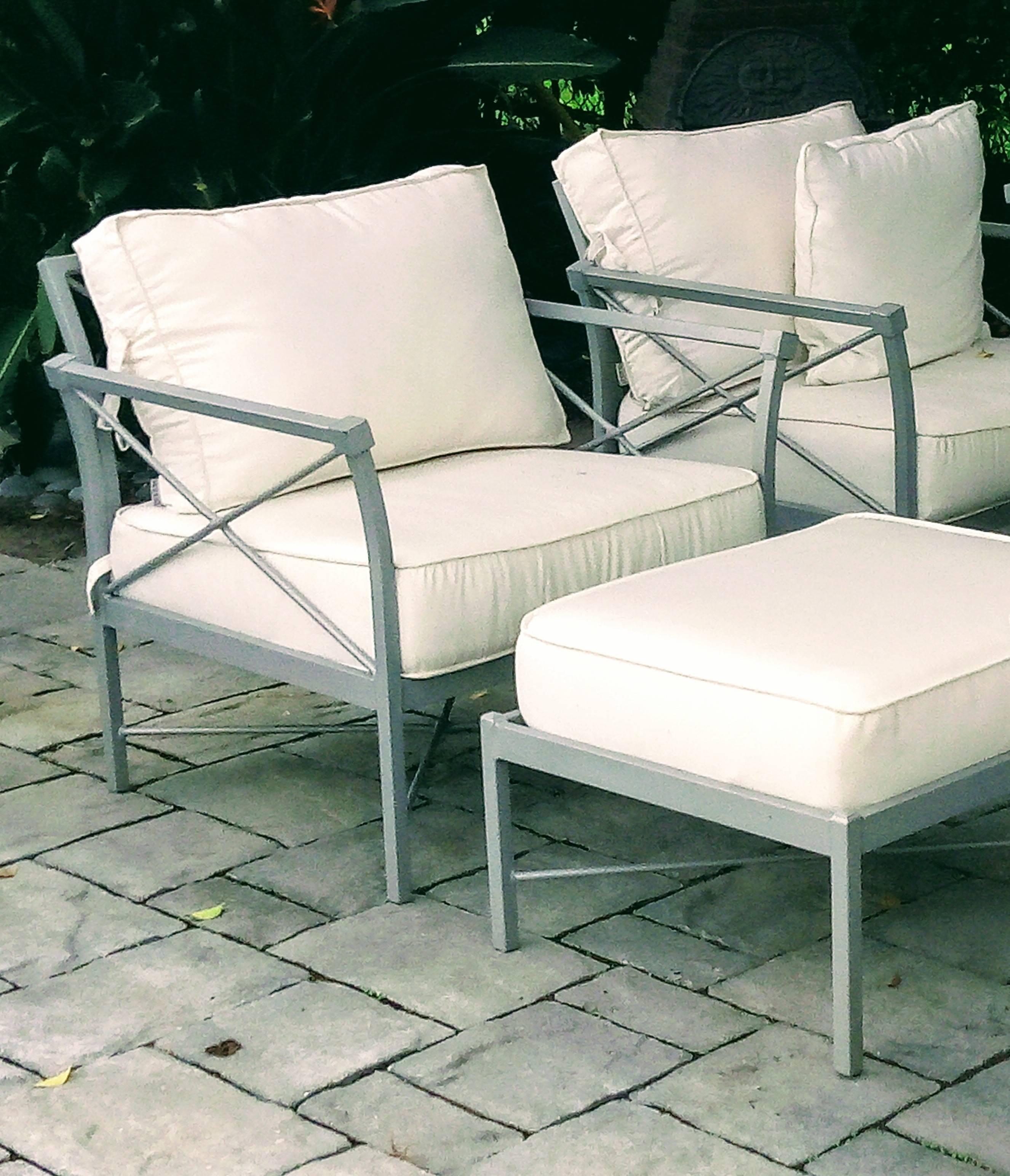 Mid-Century Modern MCM Set of 6- Garden Lounge Chairs and Two Ottoman-Chic X Design For Sale