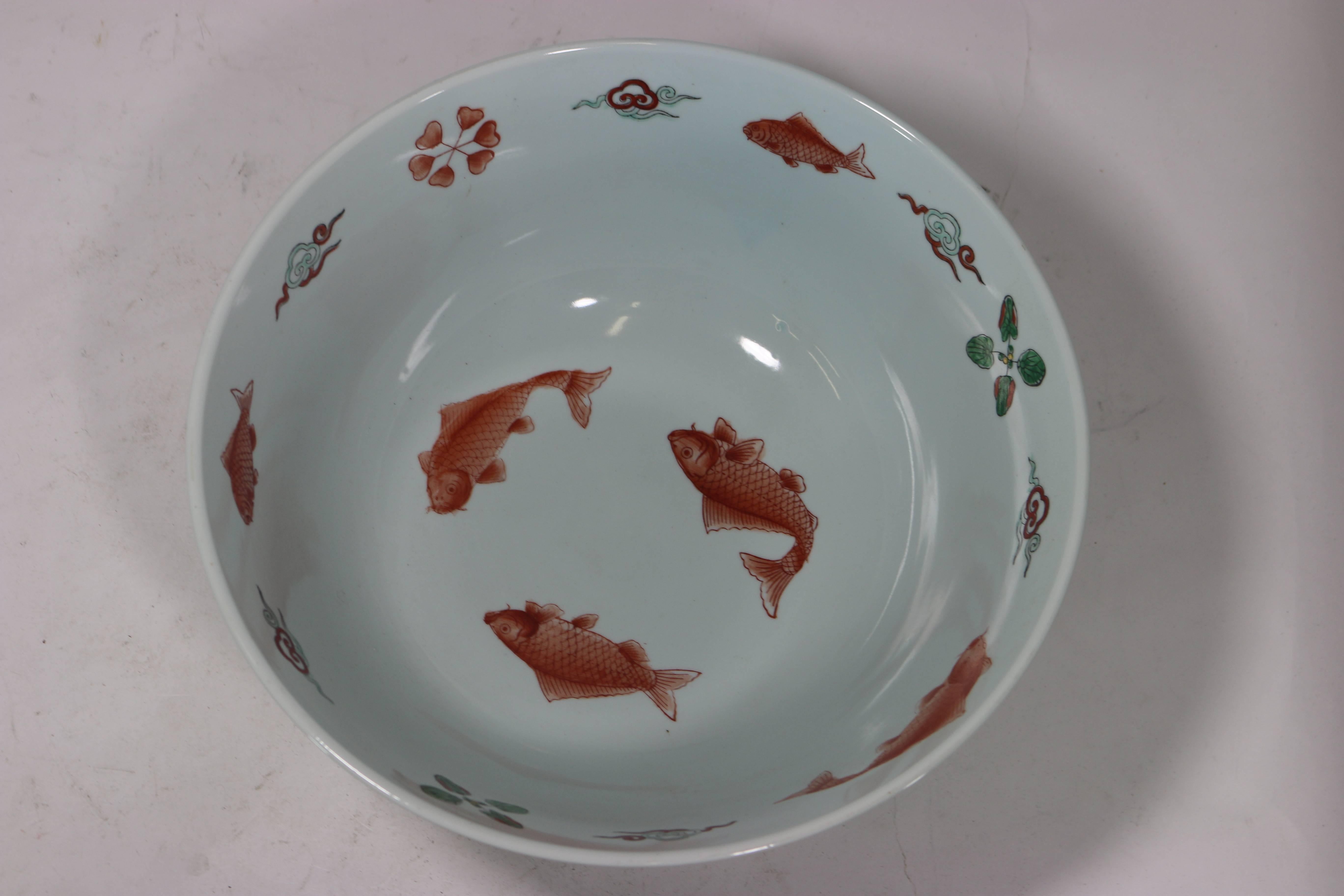 Large Centerpiece Hand-Painted Bowl- Floating Fish in Flora & Fauna In Excellent Condition In West Palm Beach, FL