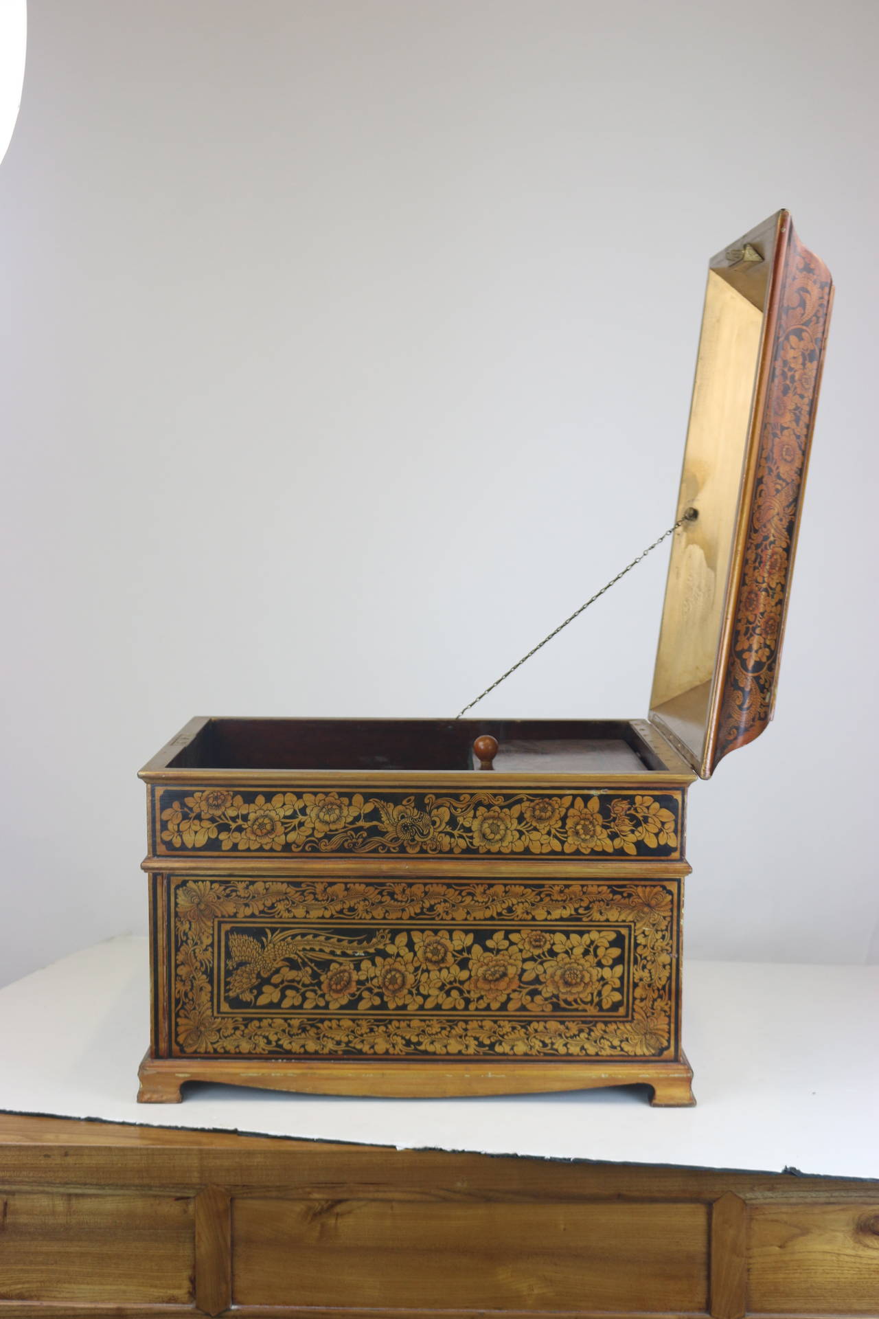 English Anglo Indian Table Chest Box with Mother of Pearl Inlay, circa 1800s For Sale