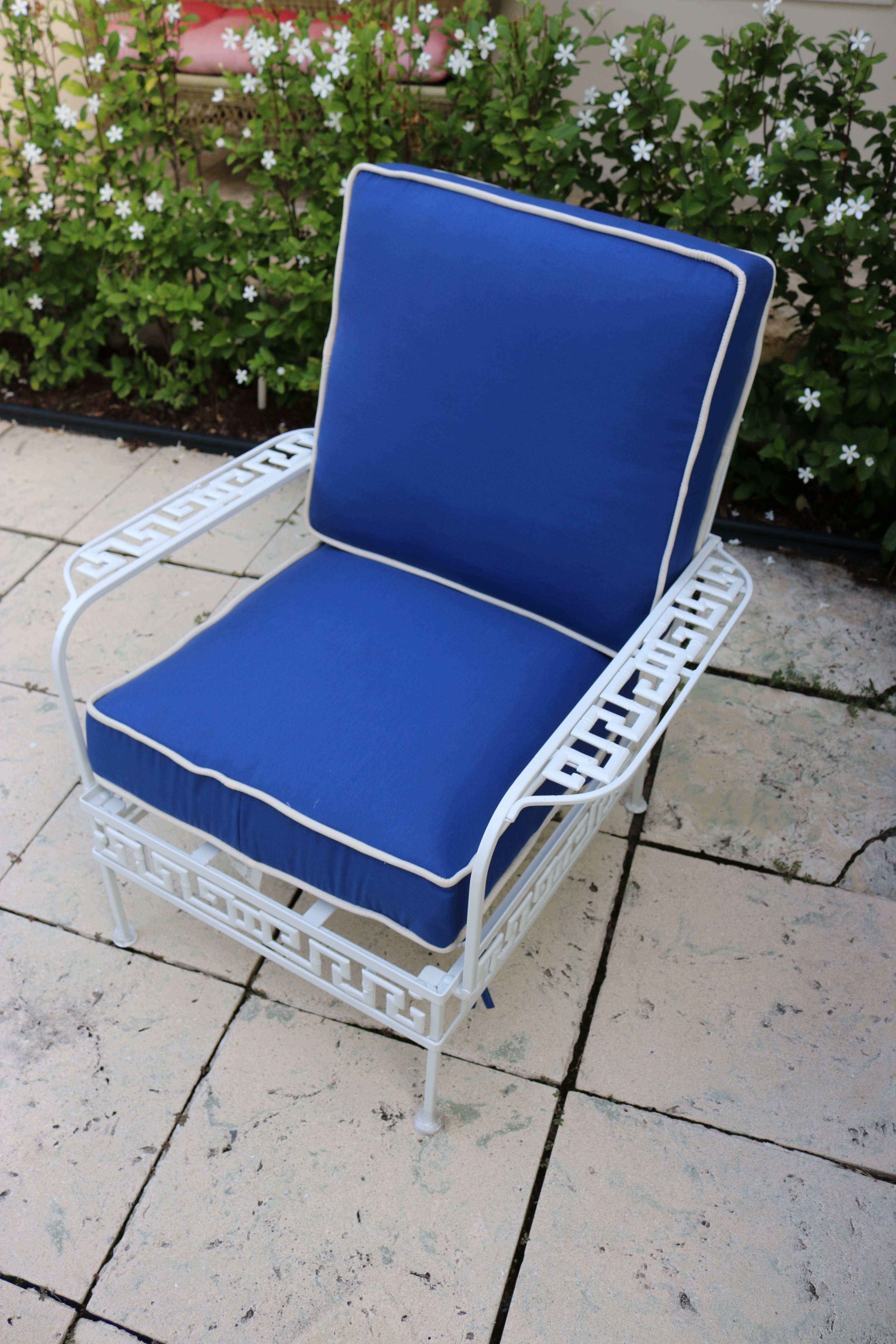 Chic Salterini Hollywood Regency Garden Lounge Chair and Ottoman In Excellent Condition For Sale In West Palm Beach, FL