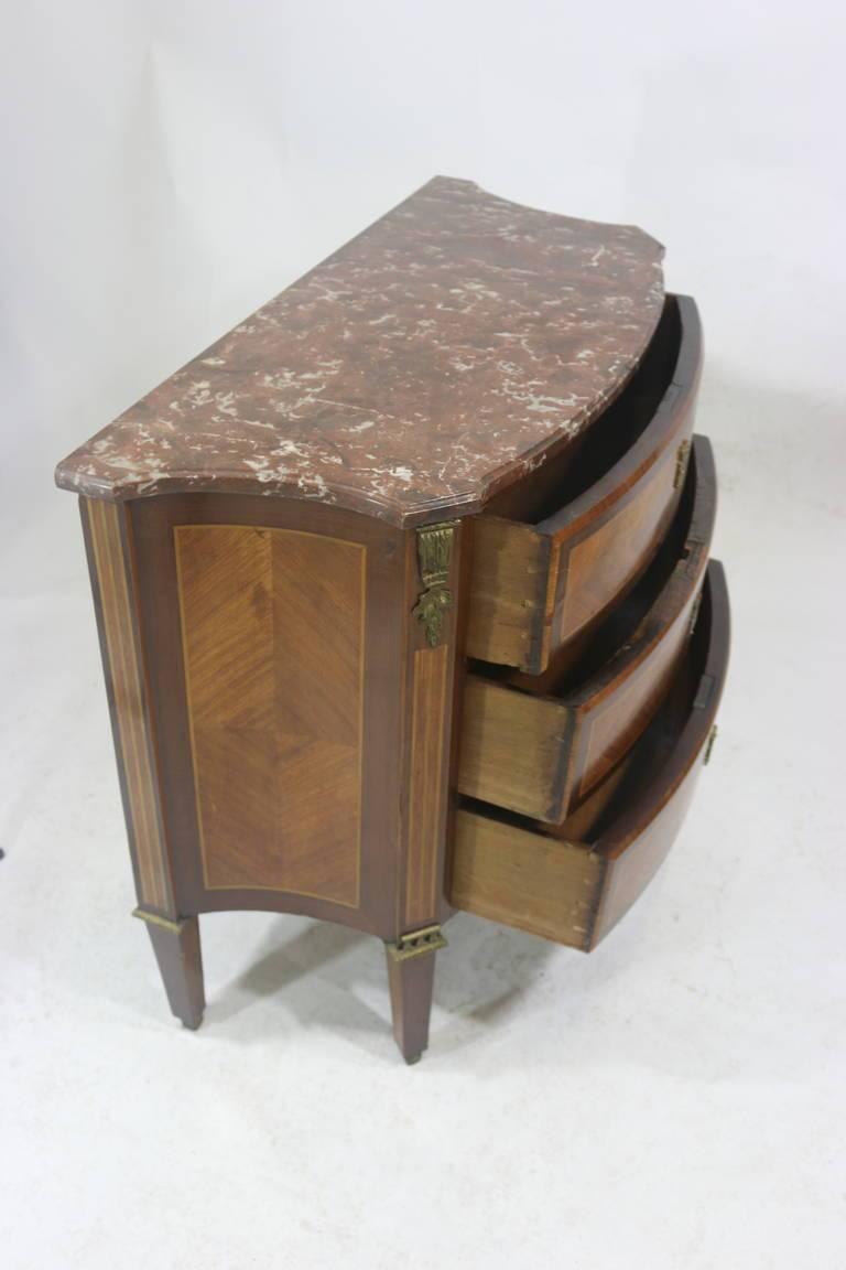 Marquetry 19th Century Fine French Louis XV Marble-Top Three-Drawer Commode Nightstand For Sale