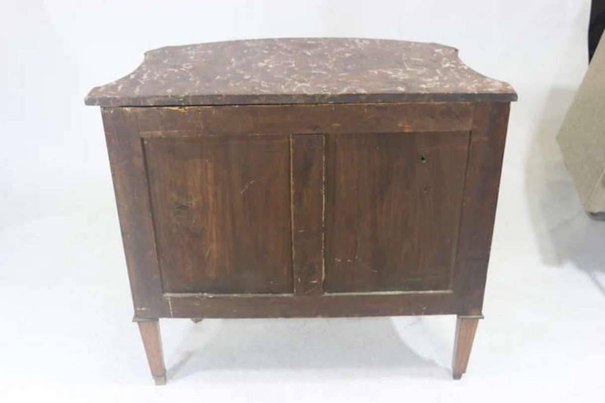 19th Century Fine French Louis XV Marble-Top Three-Drawer Commode Nightstand For Sale 4