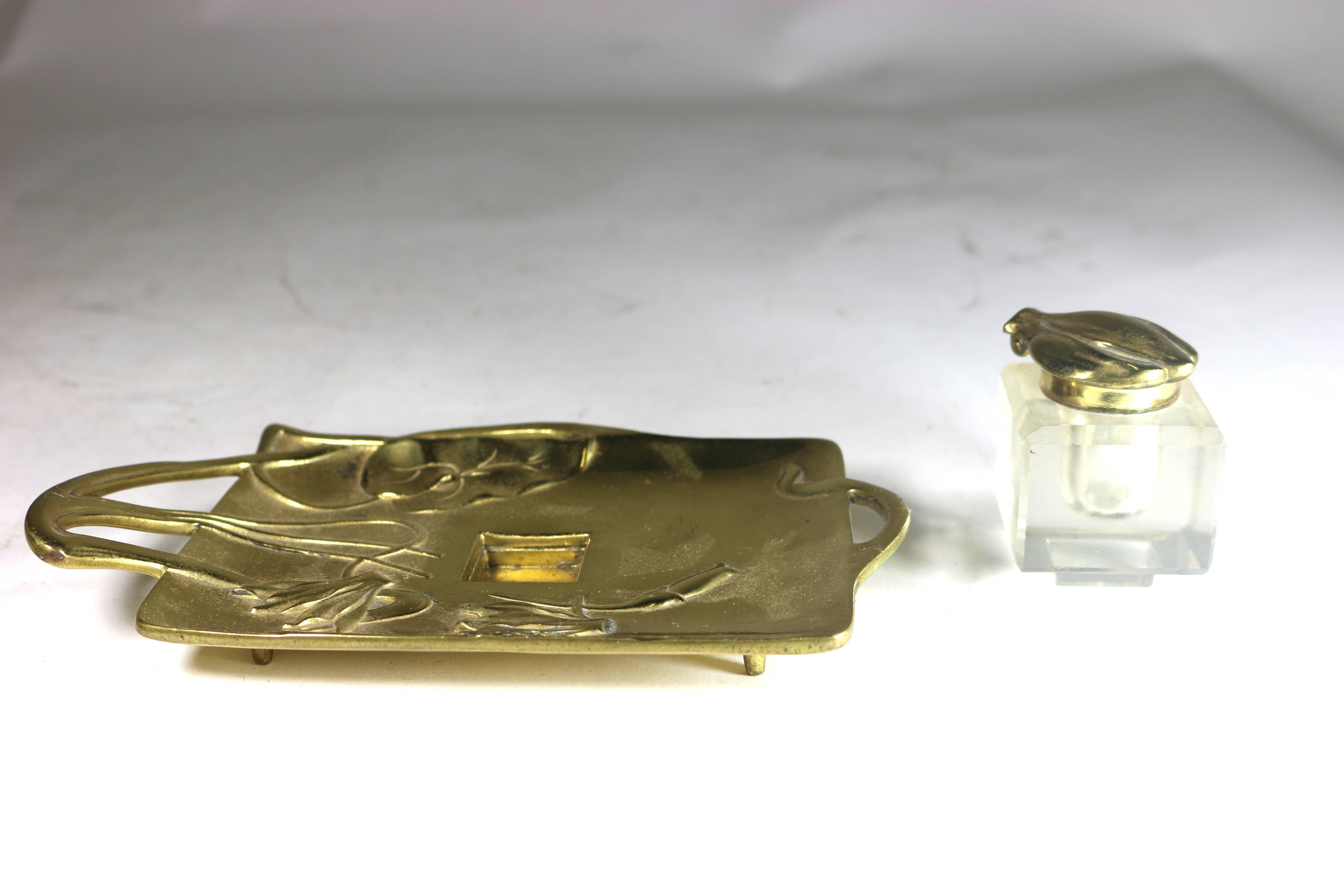 Makes a Great Gift!  Elegant Austrian Art Nouveau brass inkwell with embossed vine and floral curvilinear nouveau design tray with sinewy articulated vine handles and original articulated leaf form inkwell top which opens to a hinged hefty crystal