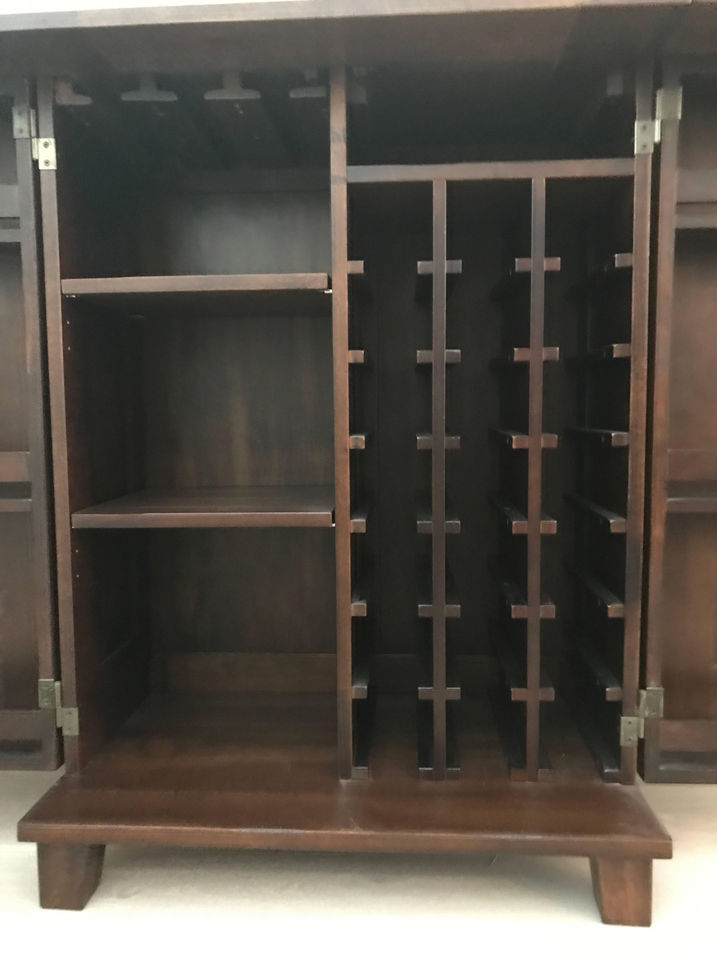 Mahogany Copper Folding Bar Cabinet In Excellent Condition For Sale In West Palm Beach, FL