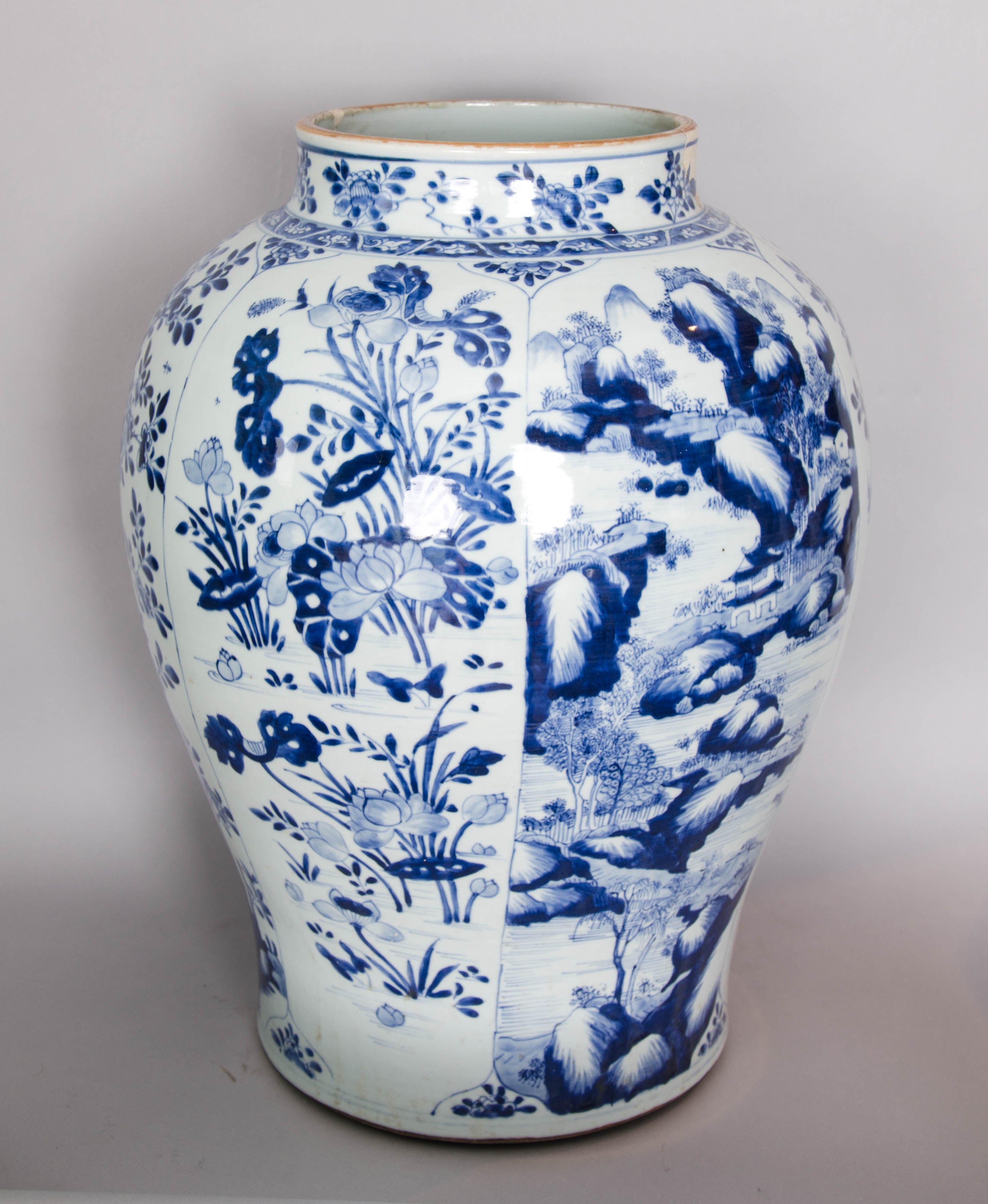 Kangxi Blue and White Jar, circa 1700 For Sale