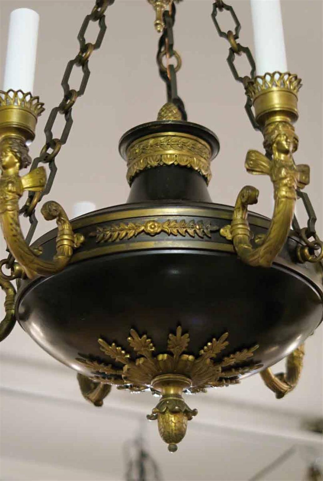 1900s French Empire Style Six-Light Gilt Bronze Chandelier with Angels and Acorn In Excellent Condition In New York, NY