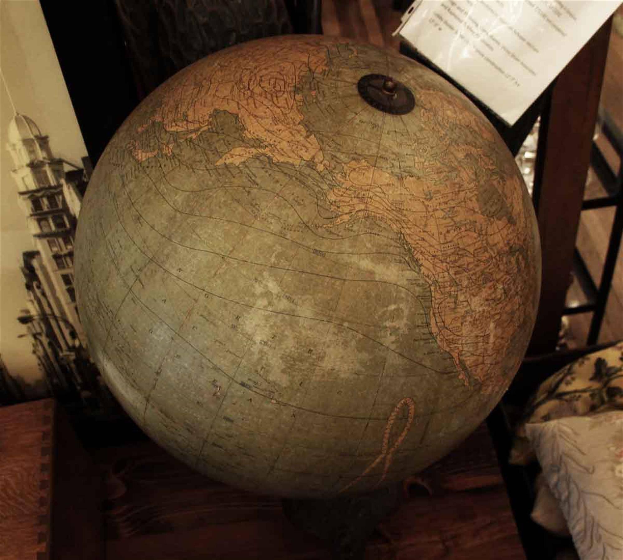 1920s globe