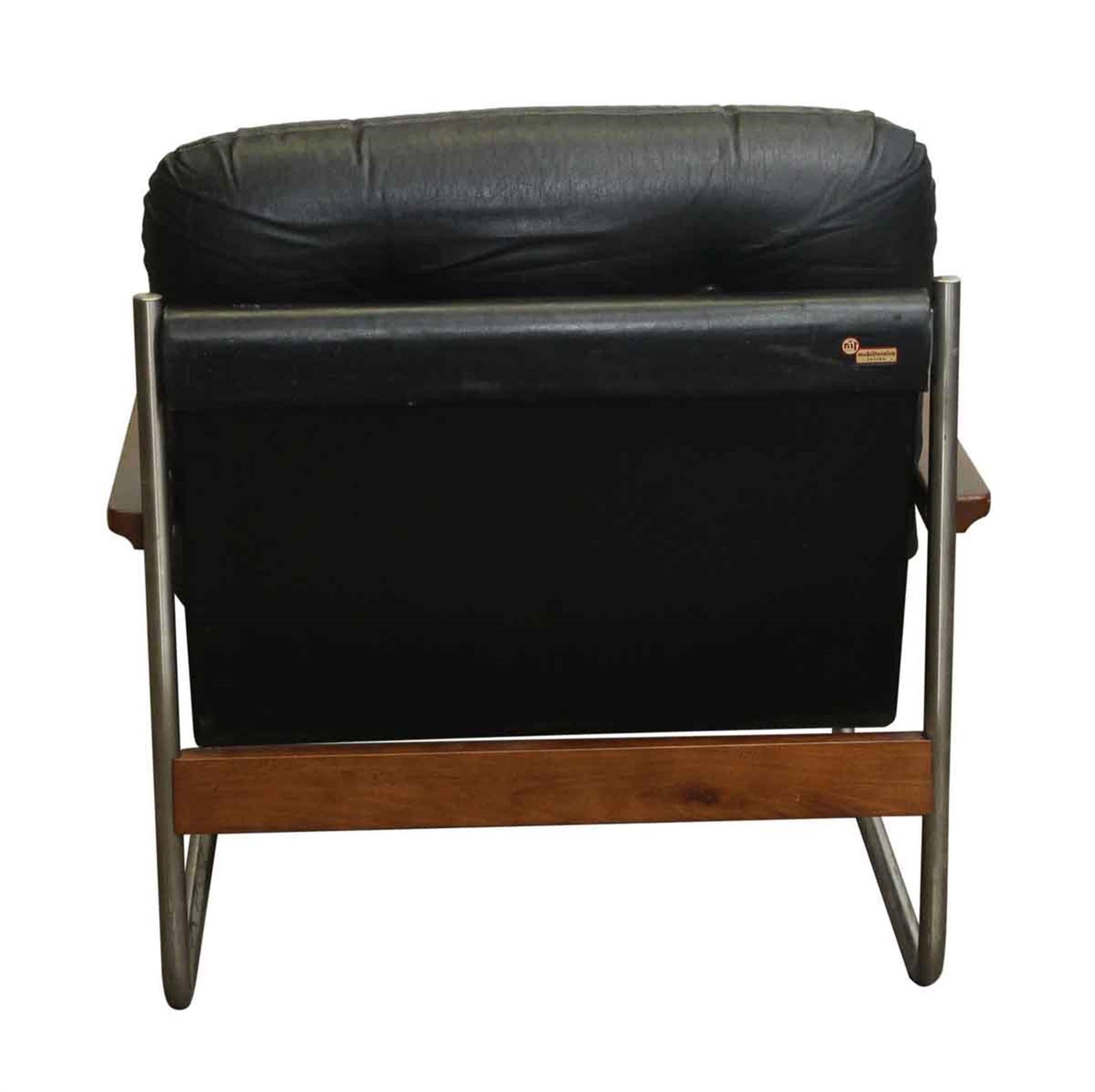 1960s Mid-Century Modern Black Italian Leather and Chrome Armchair 2