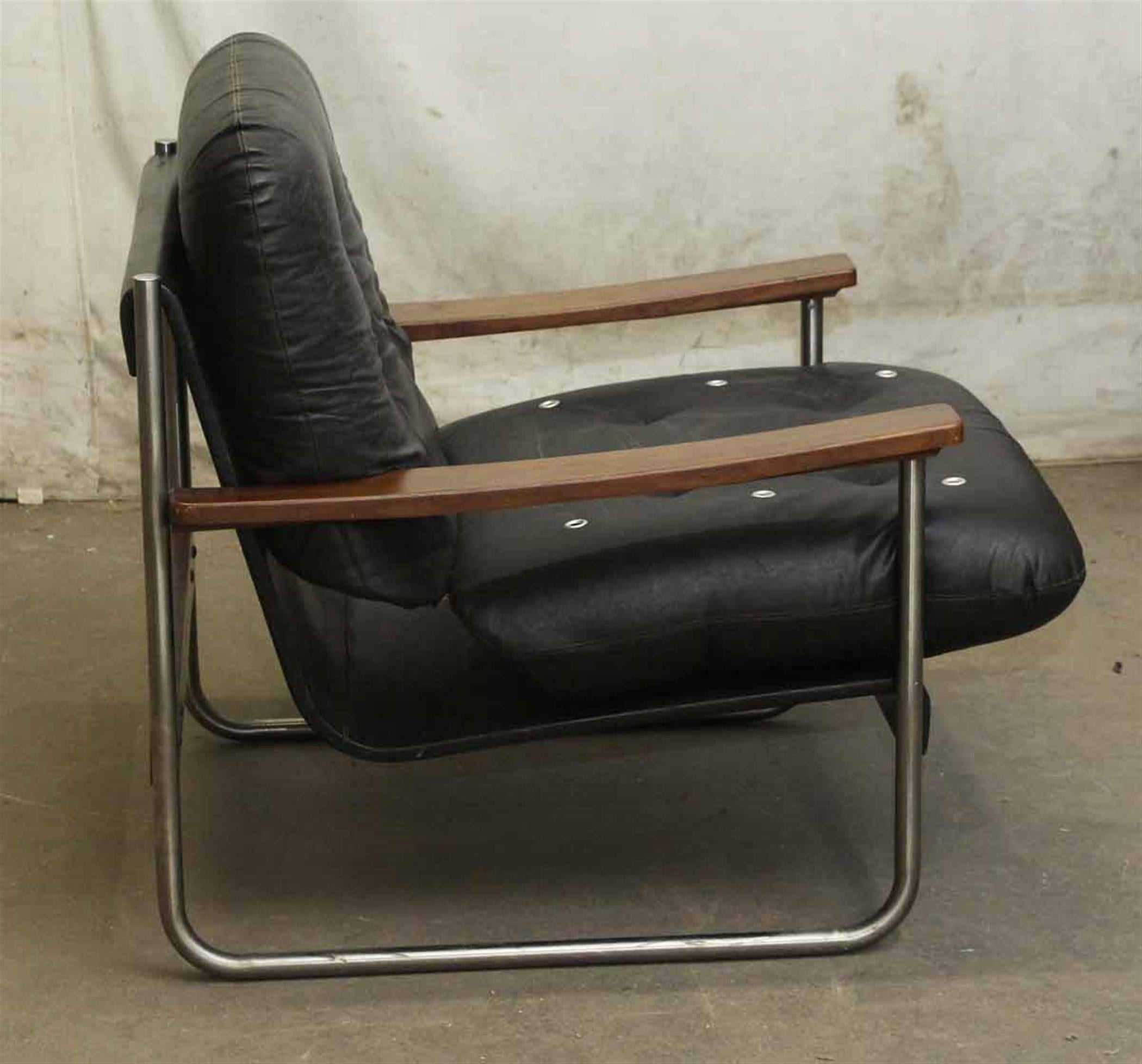 1960s Mid-Century Modern Black Italian Leather and Chrome Armchair 1