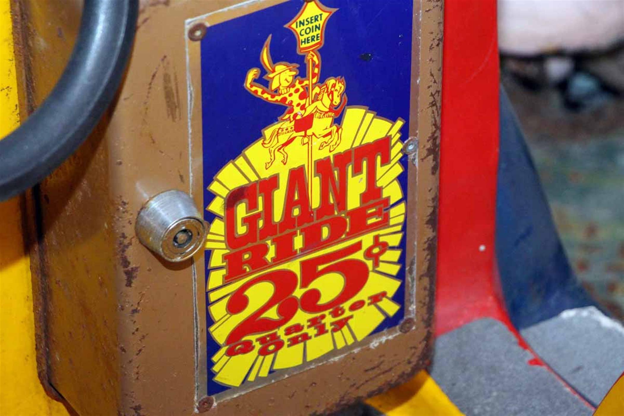 Métal Ride Kiddie Ride de 1972 Love Buggie Coin Operated