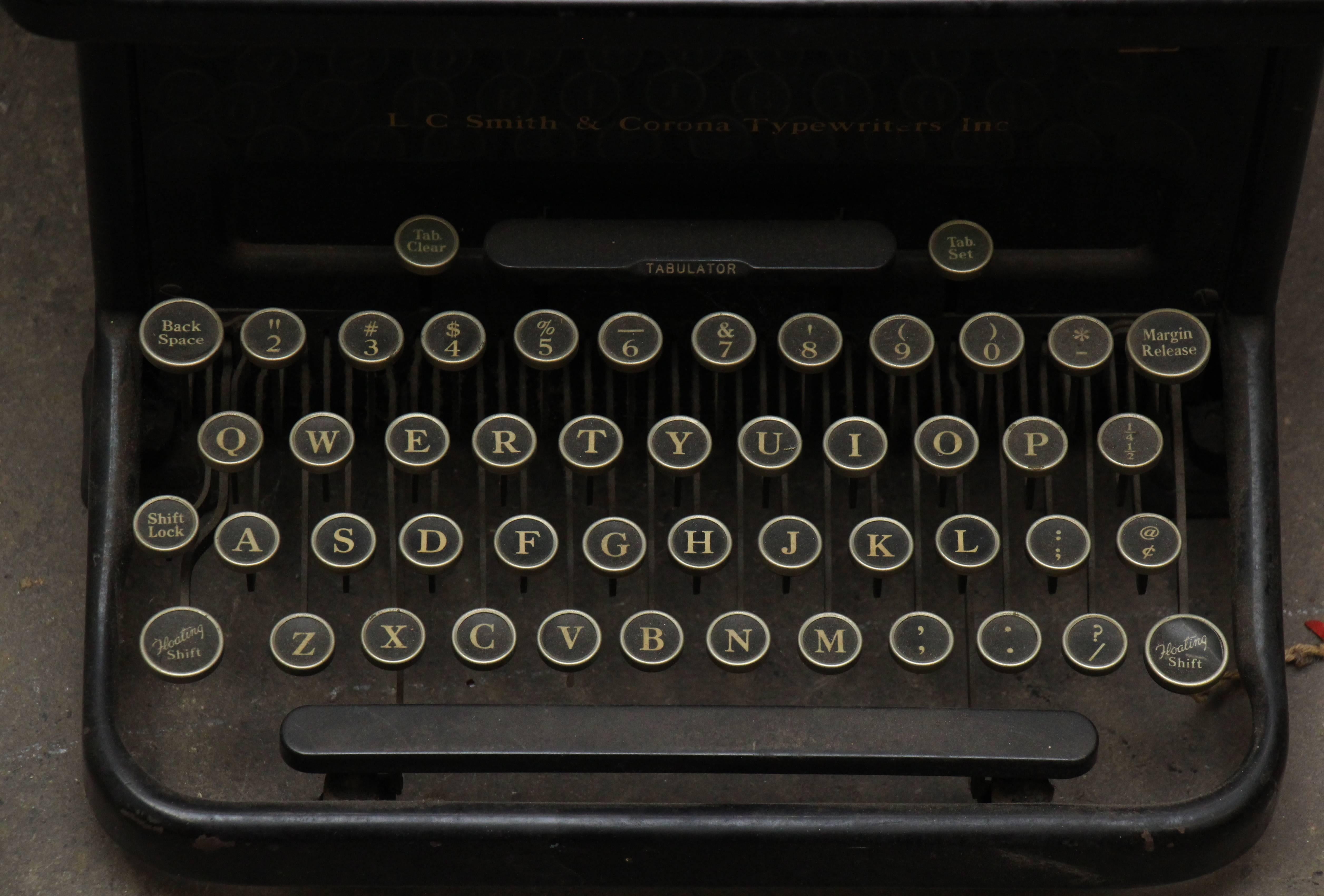 Mid-20th Century 1938 L.C. Smith & Corona Super Speed Typewriter