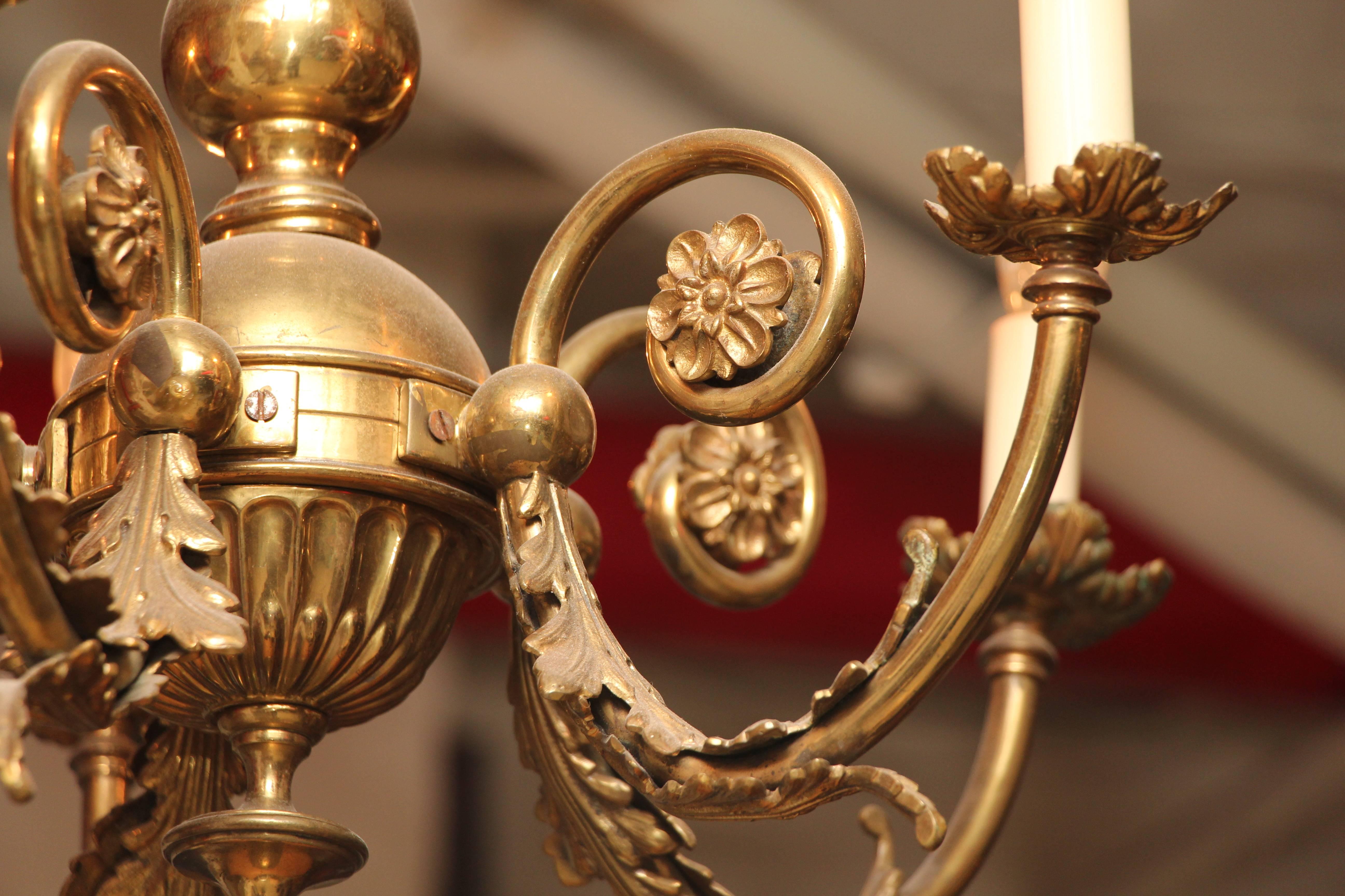 1920s Petite Brass Five-Arm Chandelier with Rosettes and Leaf Details In Excellent Condition In New York, NY