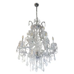 Chandeliers and Pendants
