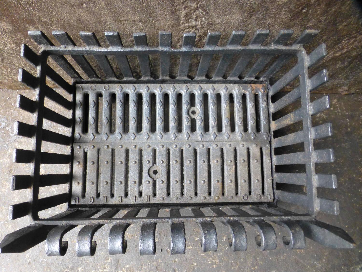 English Fireplace Grate or Fire Grate For Sale at 1stdibs