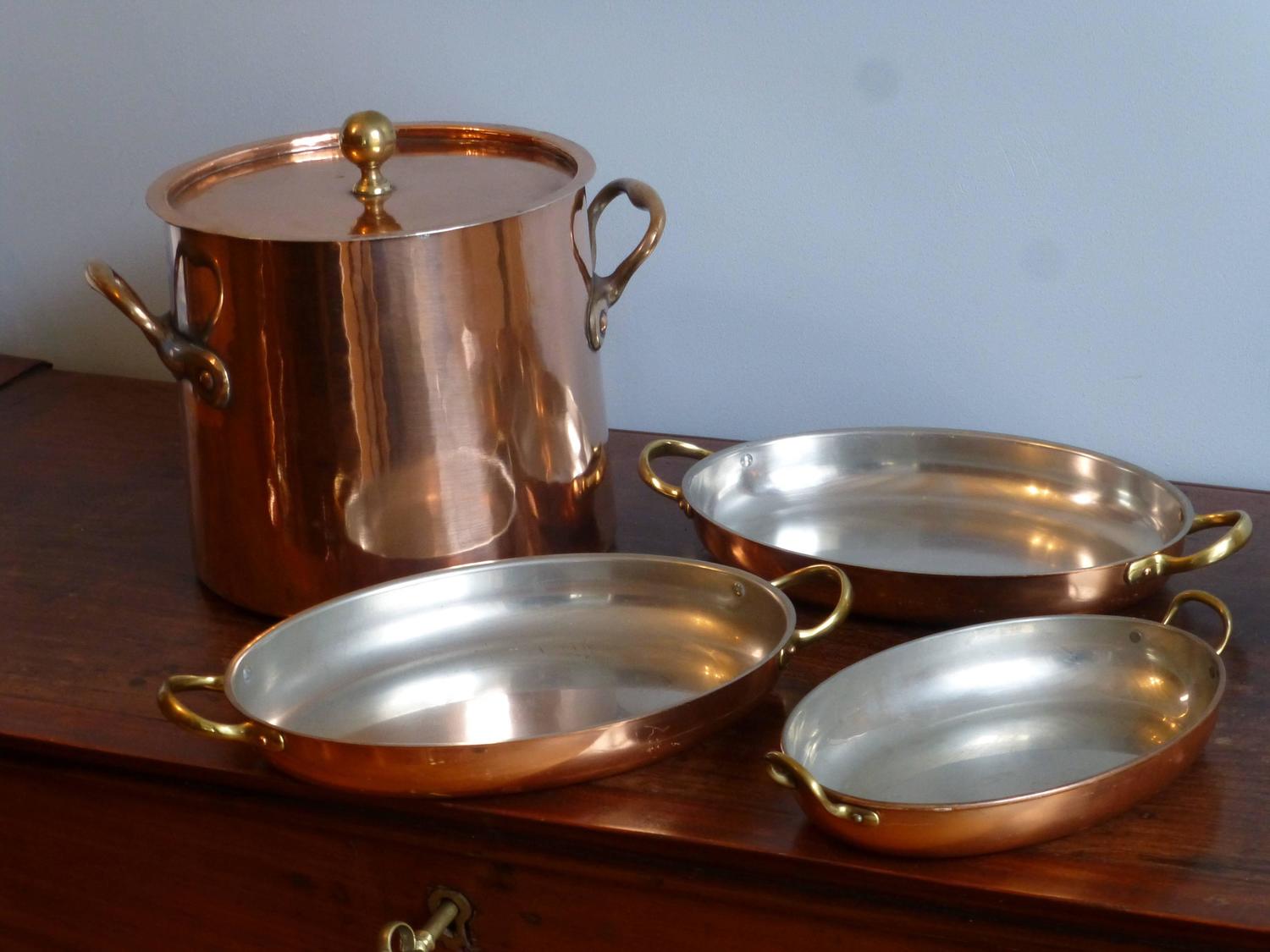 Tinned Set of Copper Stock Pot and Baking Pans For Sale at 1stdibs