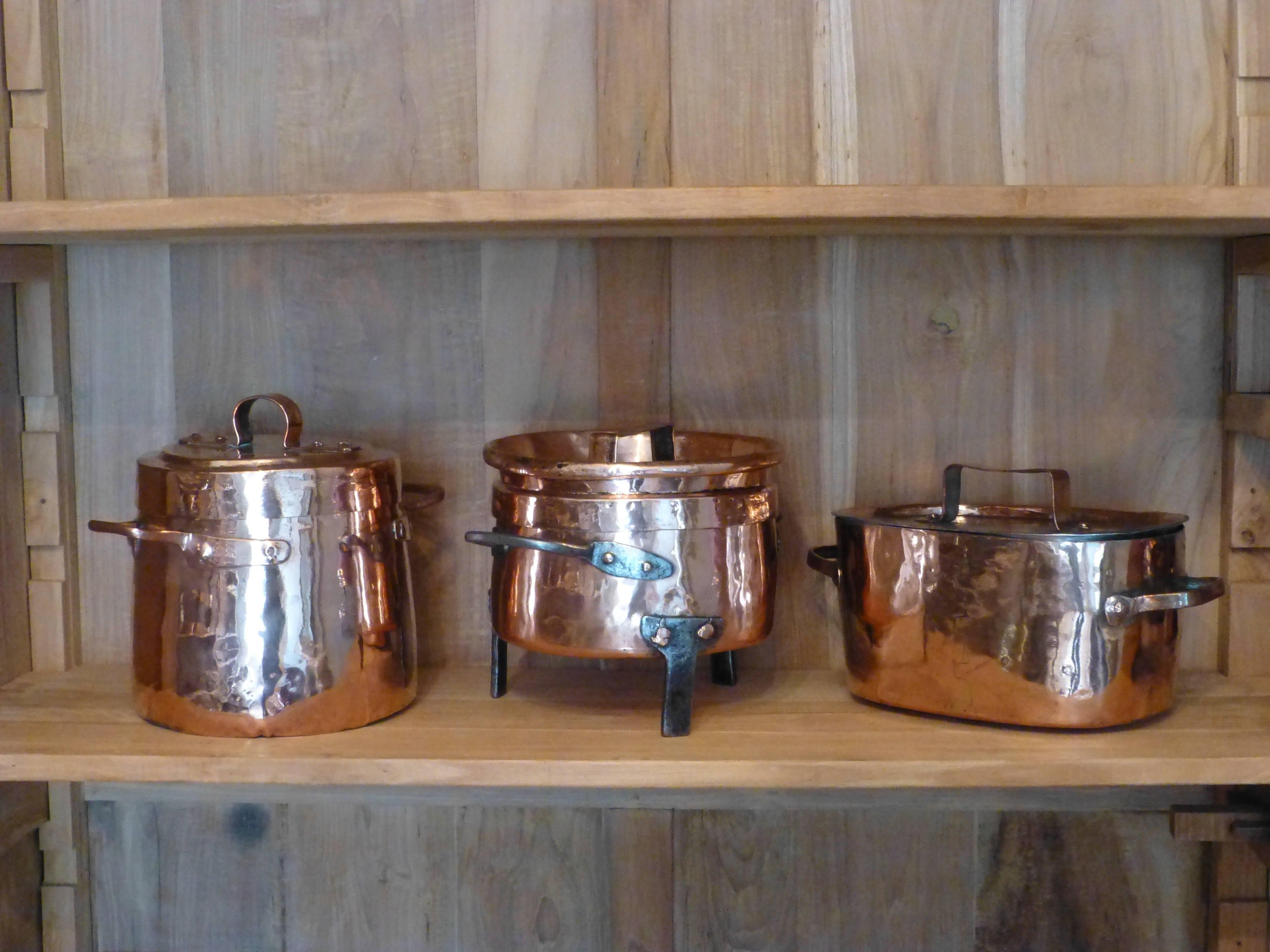 Decorative, Polished Set of Two Stock Pots and Stewing Pot 3
