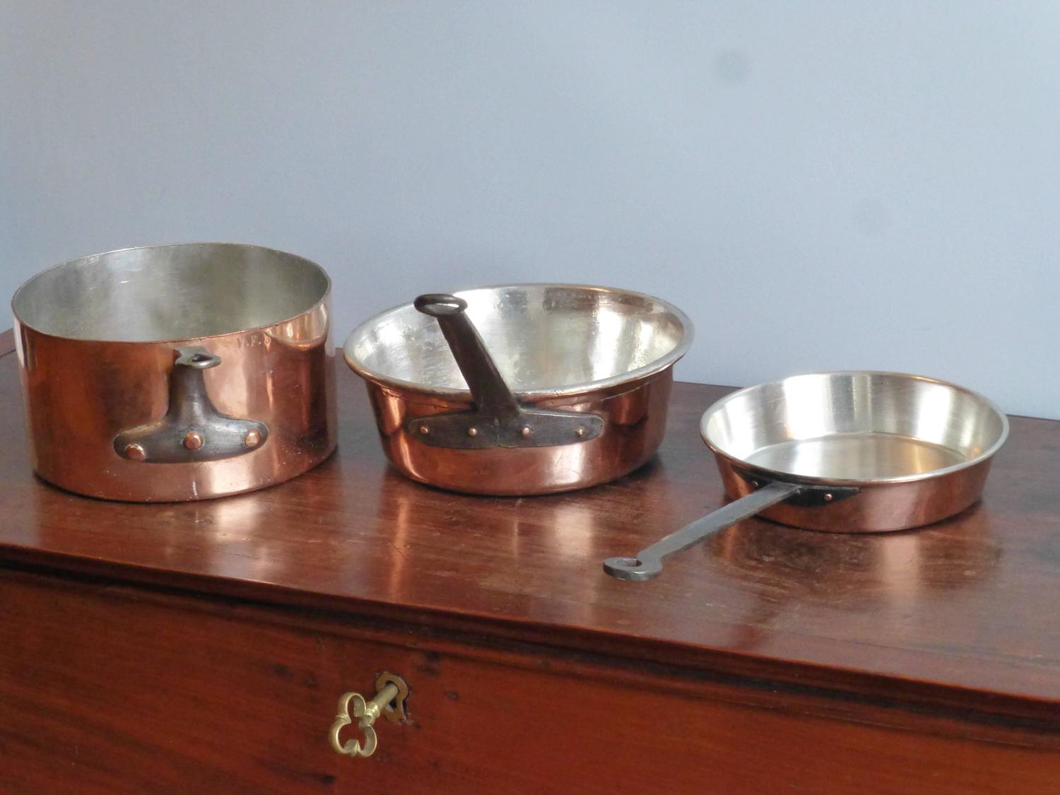 Set of Three ReTinned Copper Pots, Copper Pans For Sale at 1stdibs