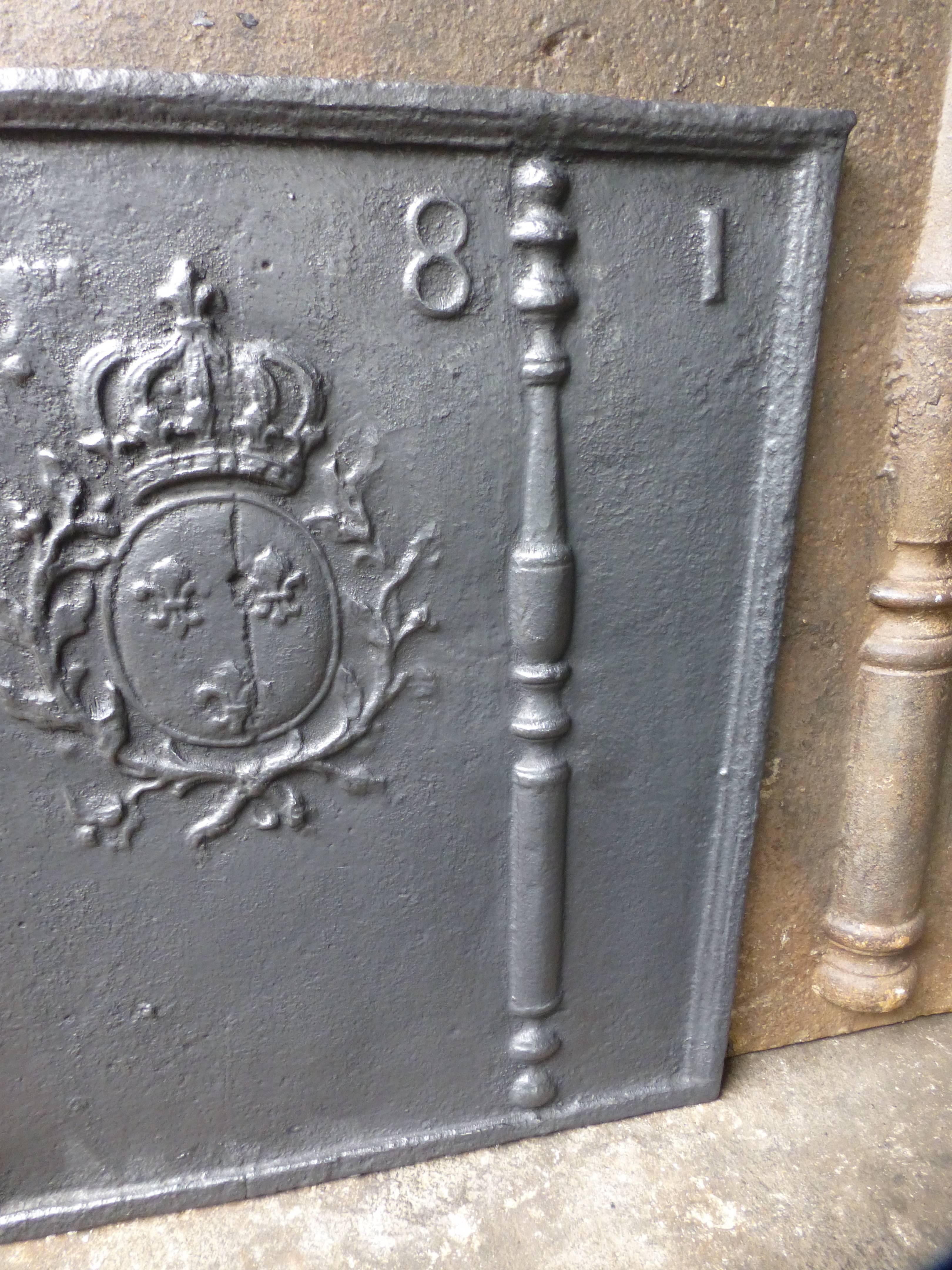Louis XV 18th Century French Fireback, Pillars with Arms of France