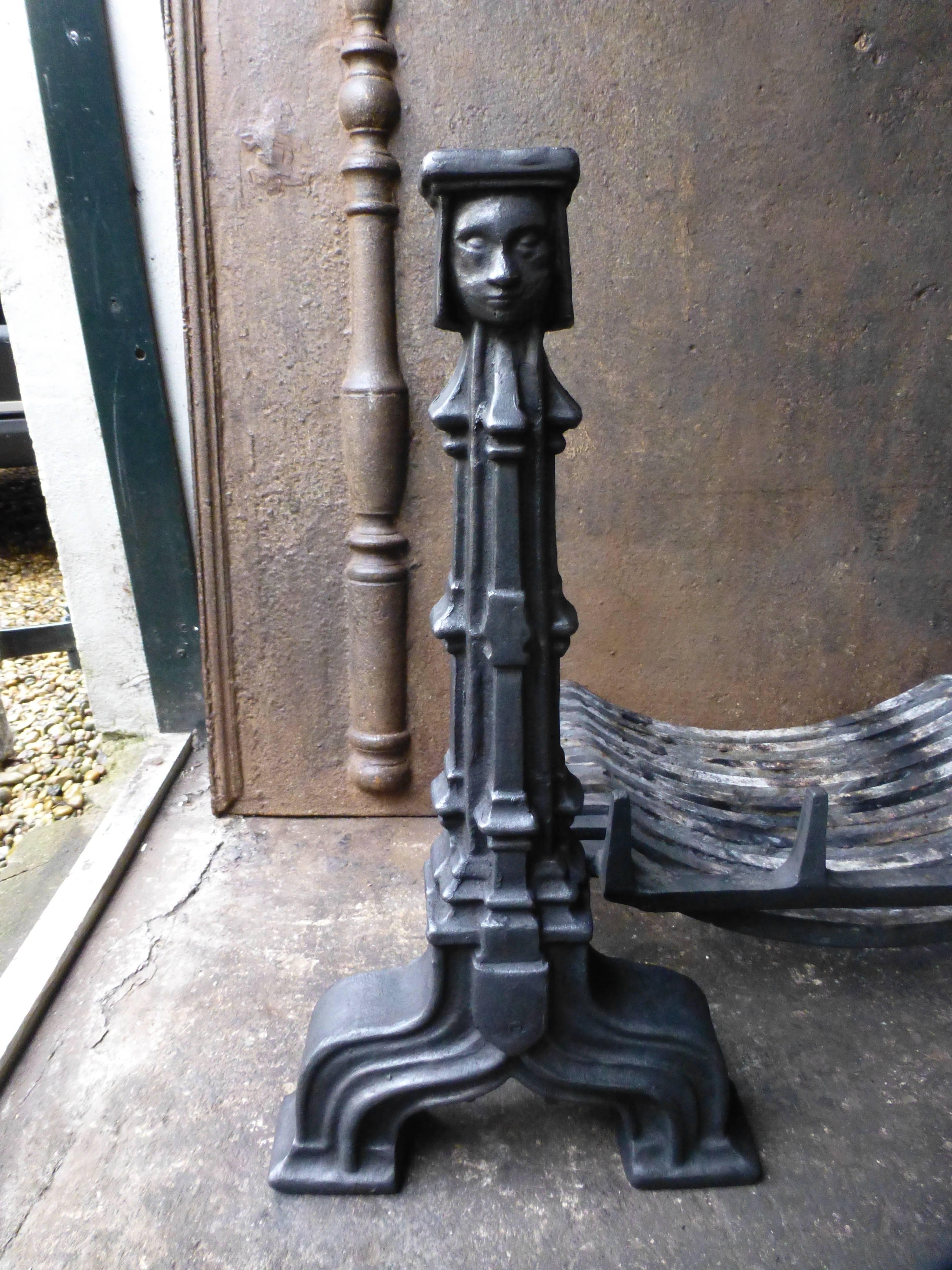 French Gothic Style Fireplace Grate, Fire Grate In Good Condition In Amerongen, NL