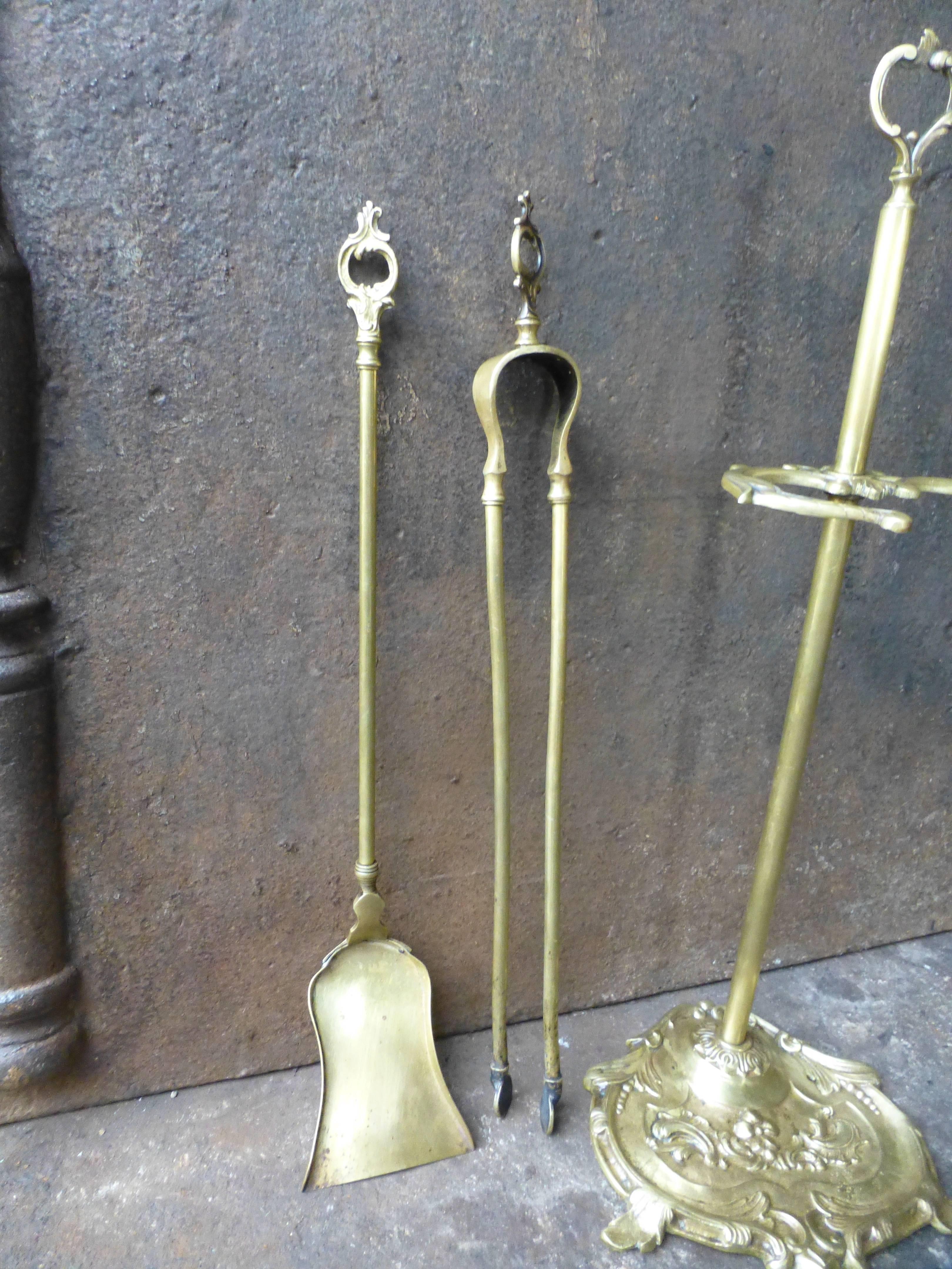 French Brass Fireplace Tools, Companion Set In Good Condition In Amerongen, NL