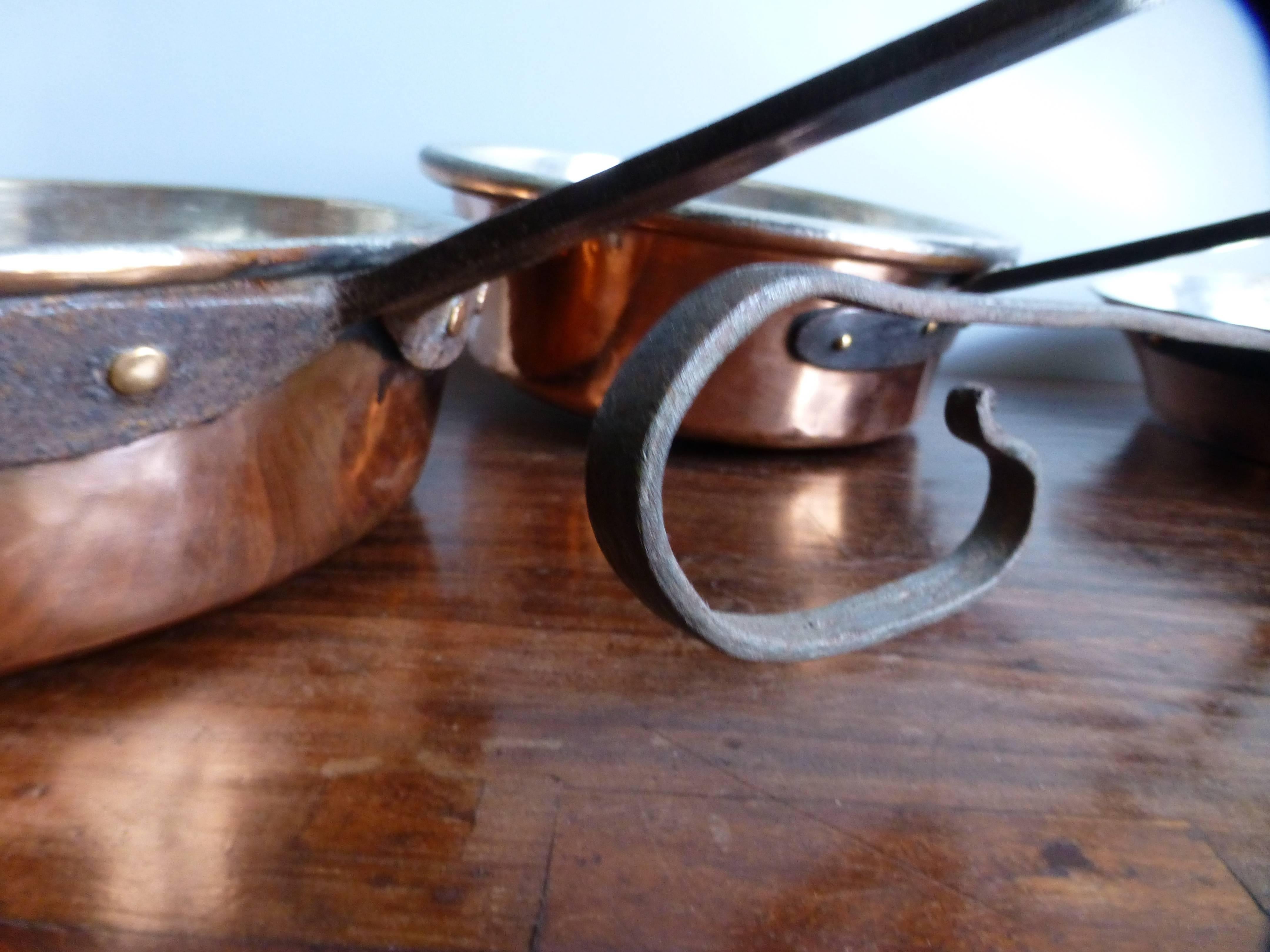 Superb 19th Century Copper Skillets, Polished and Re-Tinned In Good Condition In Amerongen, Amerongen