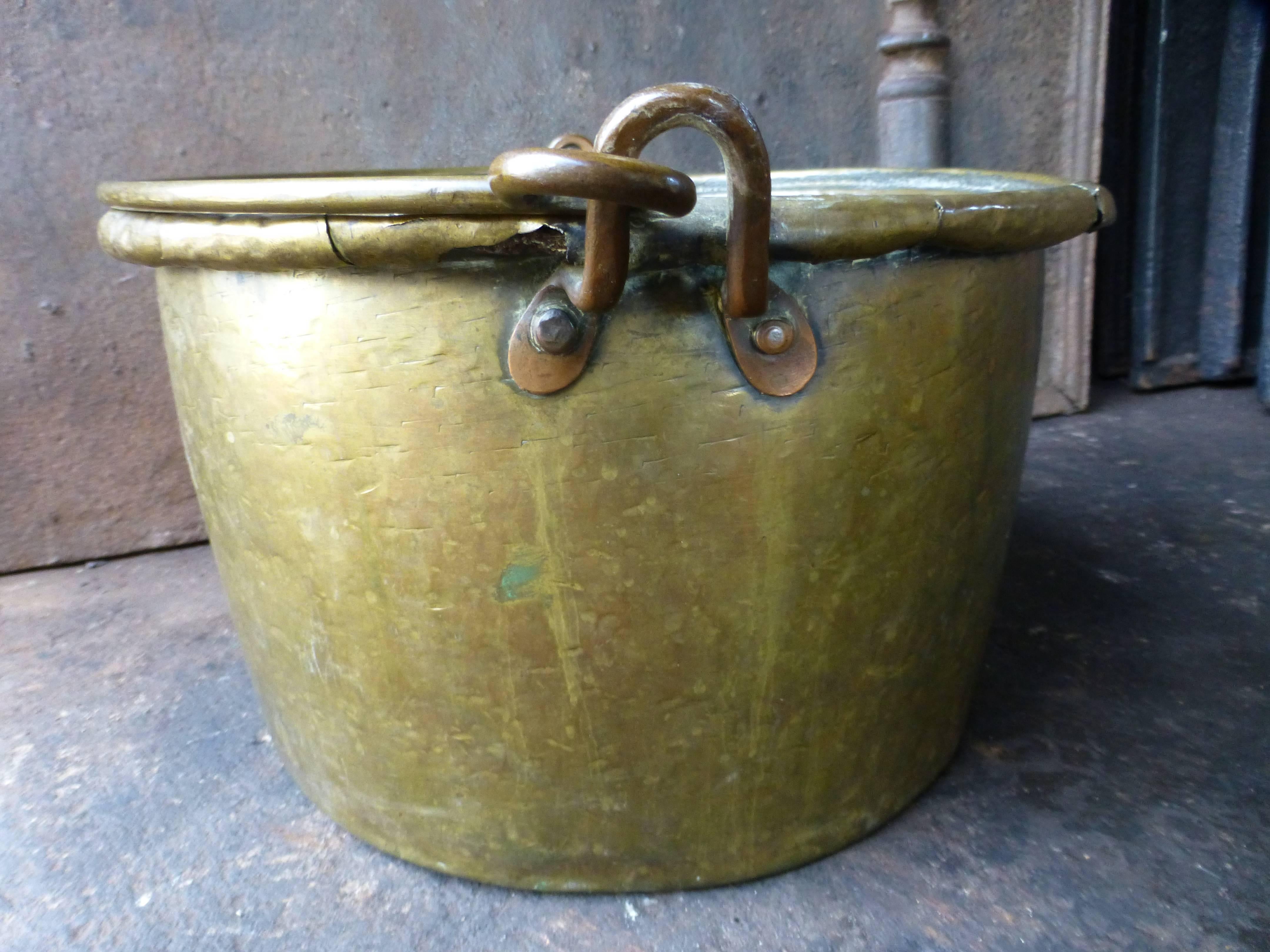 19th Century Dutch Log Basket or Log Holder In Good Condition In Amerongen, NL