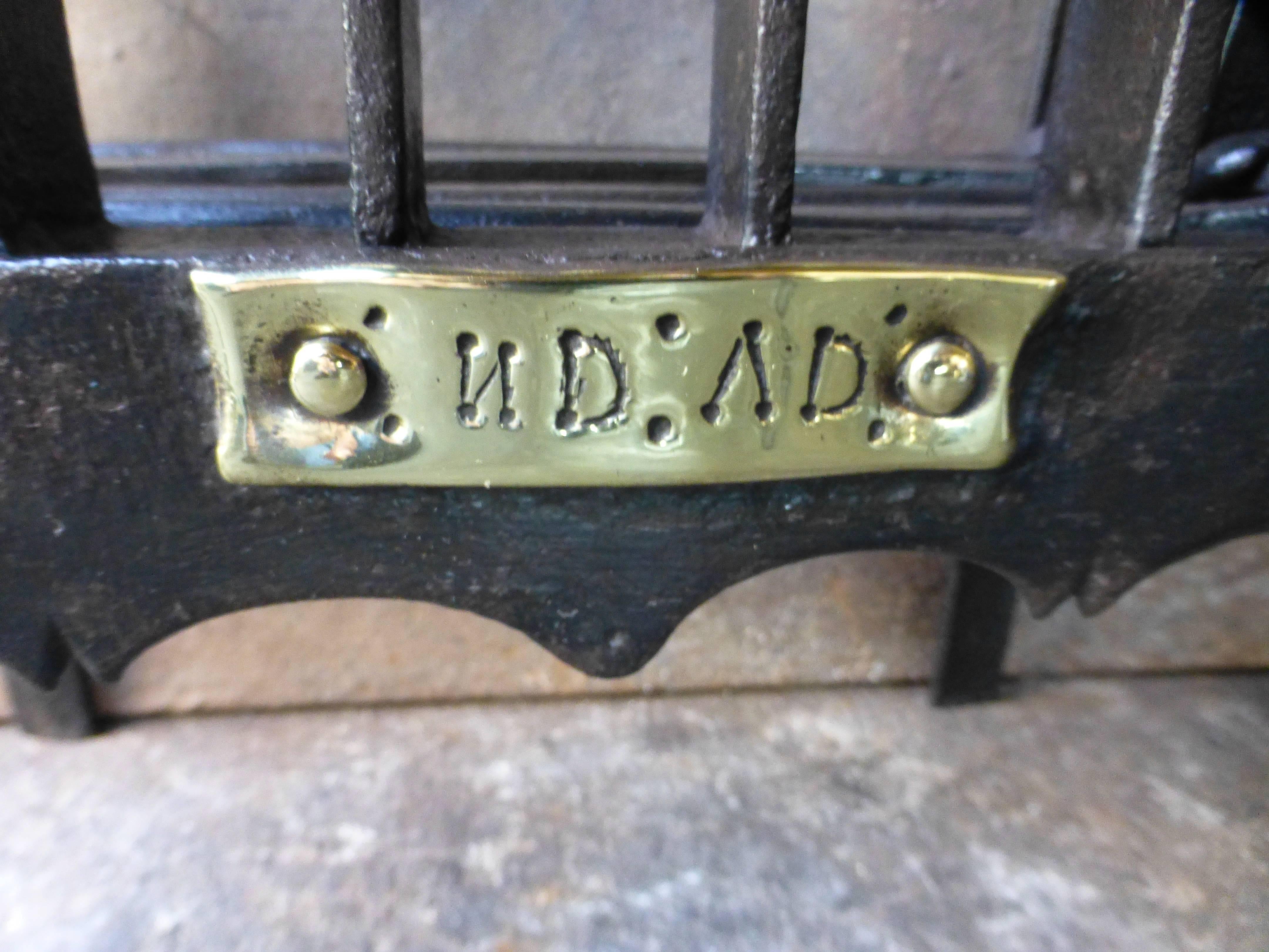 18th Century Dutch Fireplace Grate, Fire Grate In Good Condition In Amerongen, NL