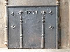 18th Century Pillars of Hercules with Angels Fireback