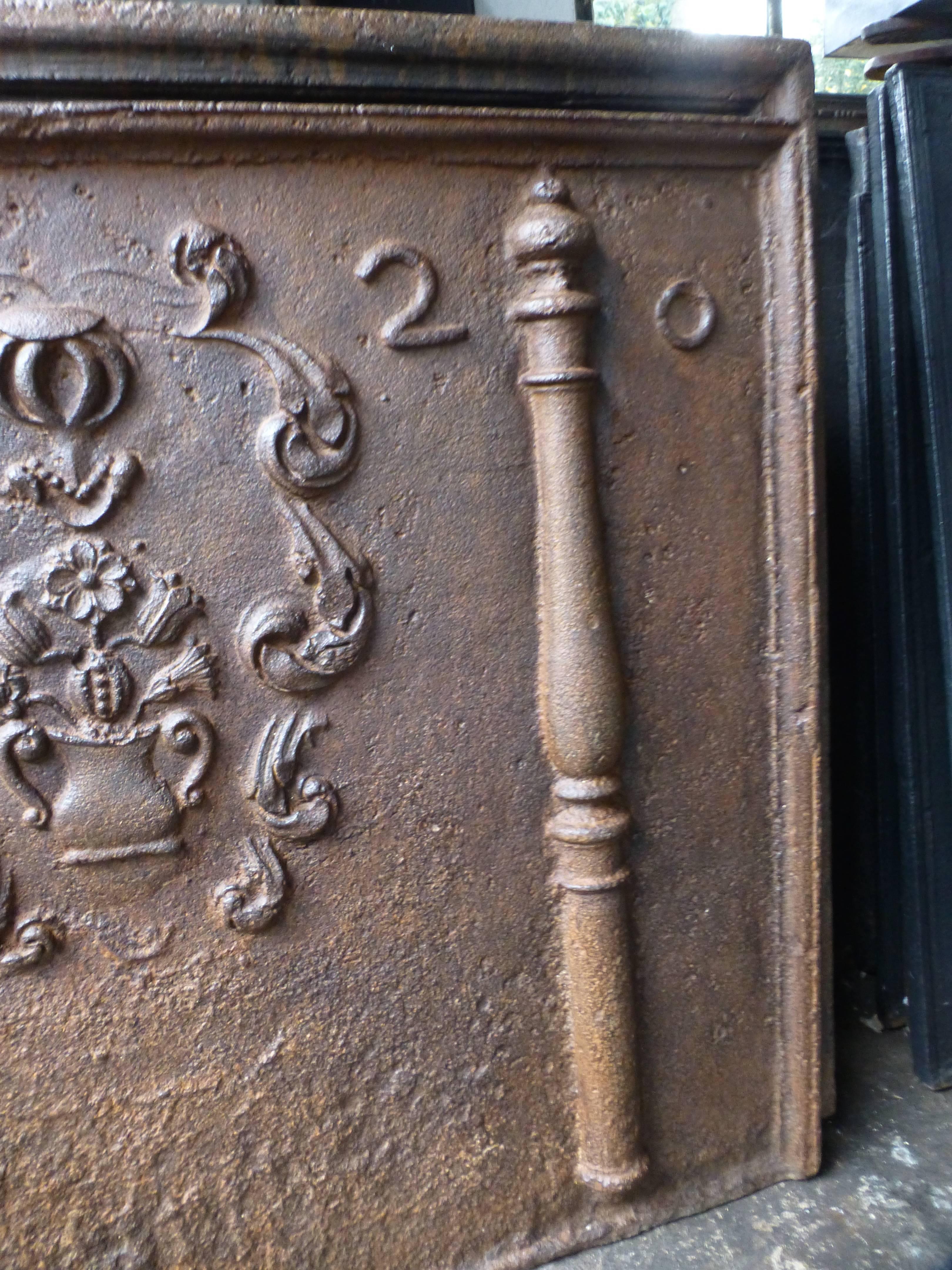 Iron Magnificent French 'Coat of Arms' Fireback / Backsplash, Dated 1720 For Sale