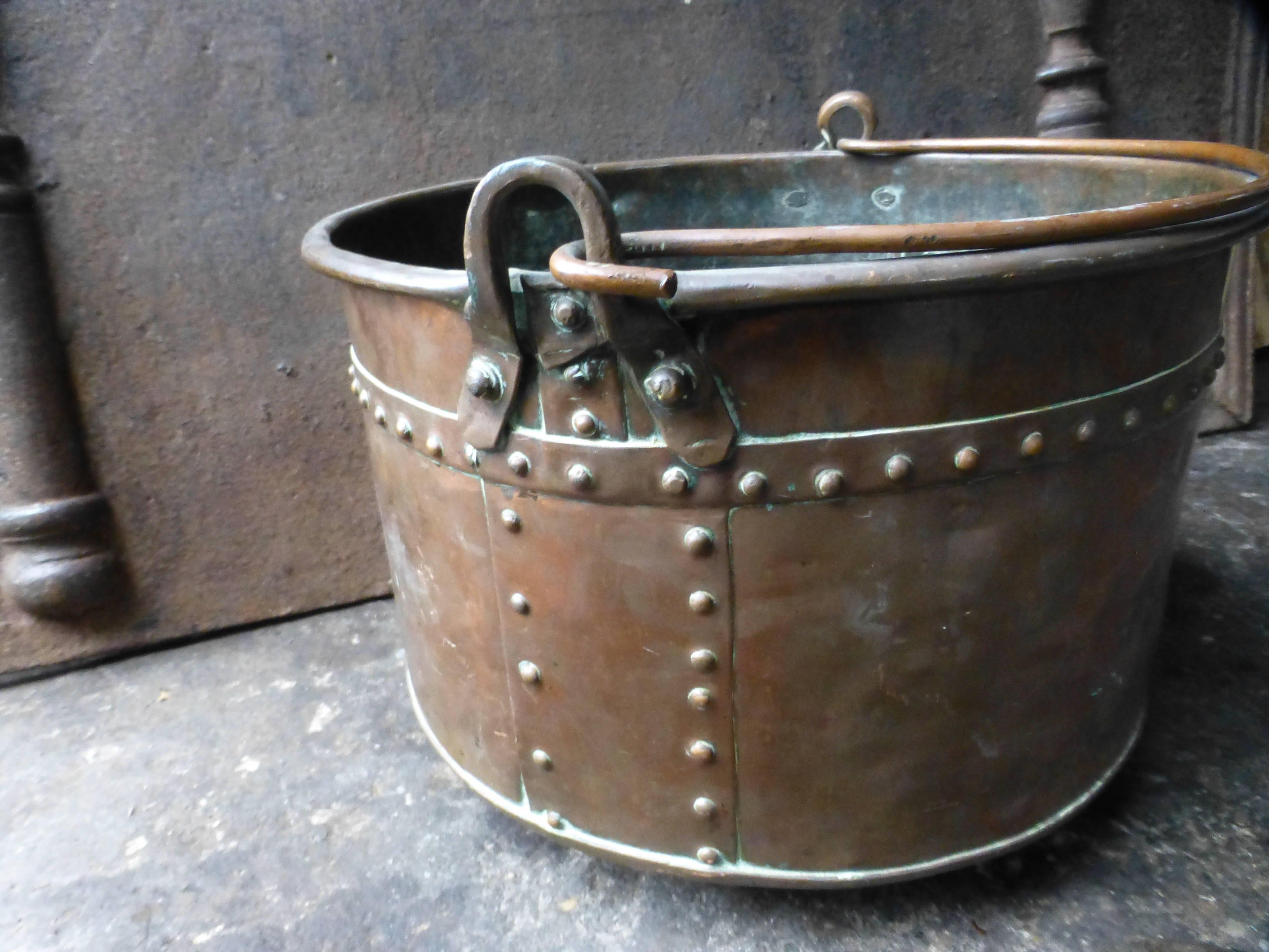 18th-19th Century Dutch Log Basket Log Holder In Good Condition In Soest, NL