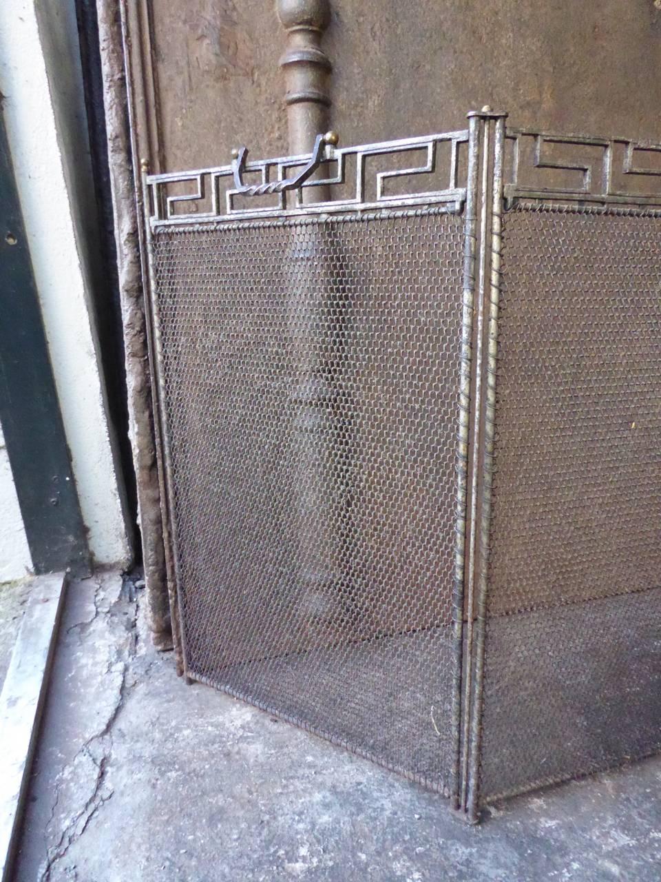 French Art Deco Fireplace Screen In Good Condition In Amerongen, NL