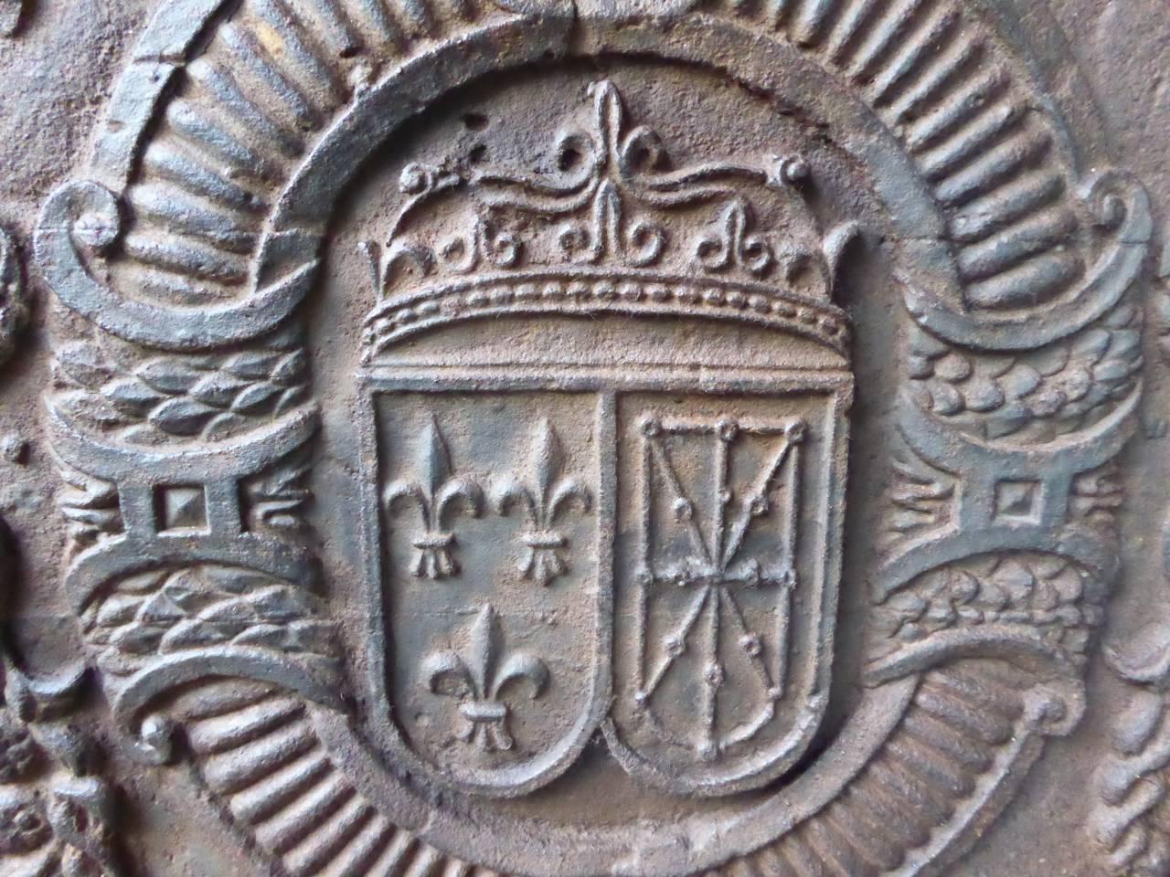 17th Century 'Arms of France and Navarre' Fireback In Good Condition In Amerongen, NL