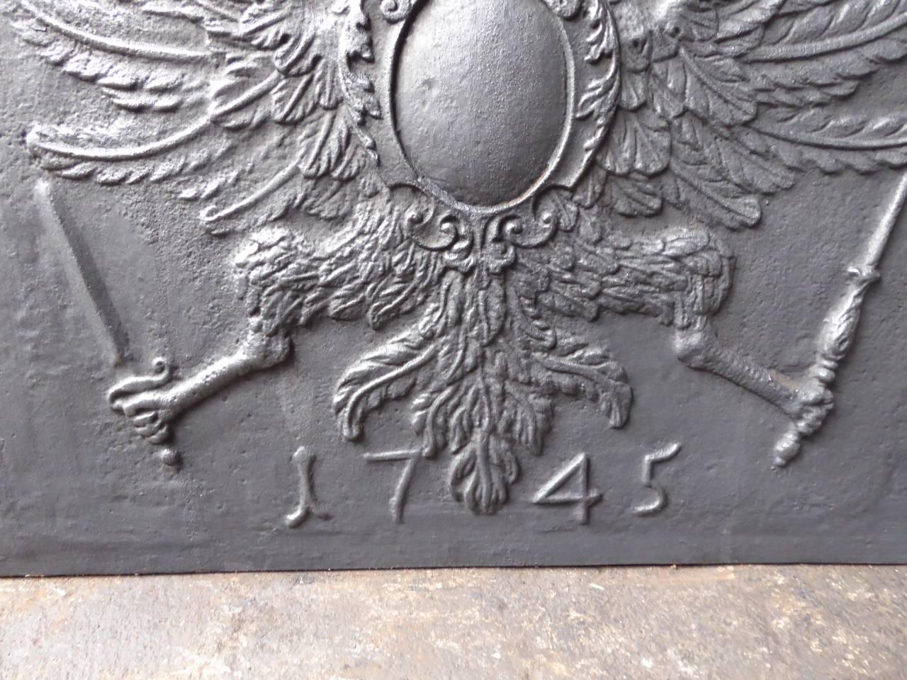 'Coat of Arms' Fireback In Good Condition In Amerongen, NL