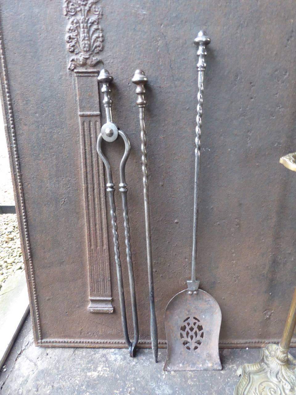 19th century English fire irons fireplace tools made of polished steel and brass.

We have a unique and specialized collection of antique and used fireplace accessories consisting of more than 1000 listings at 1stdibs. Amongst others we always have