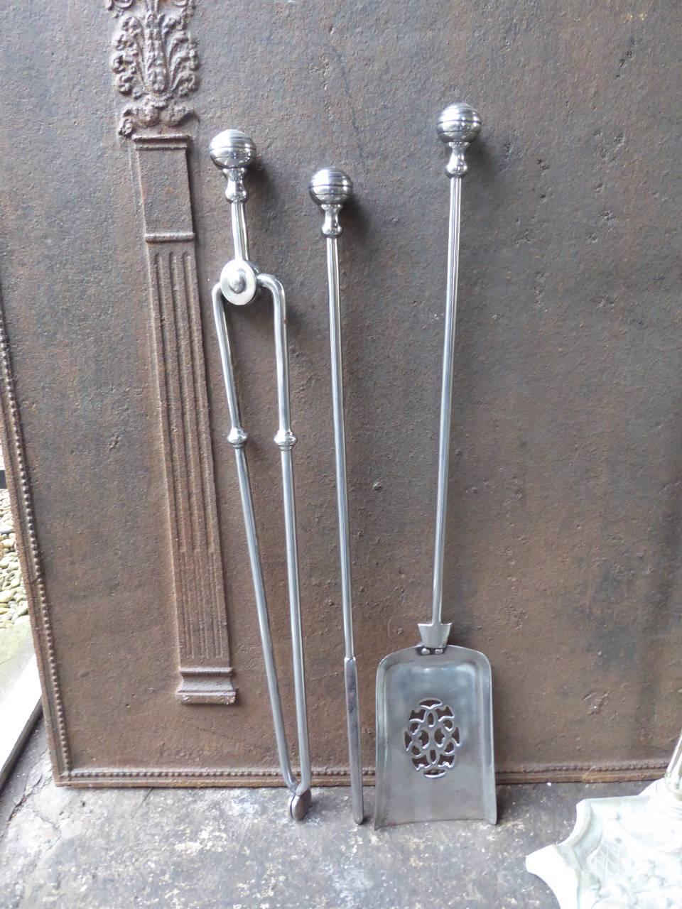 19th century English fireplace tools, fire irons made of polished steel and brass.

We have a unique and specialized collection of antique and used fireplace accessories consisting of more than 1000 listings at 1stdibs. Amongst others, we always