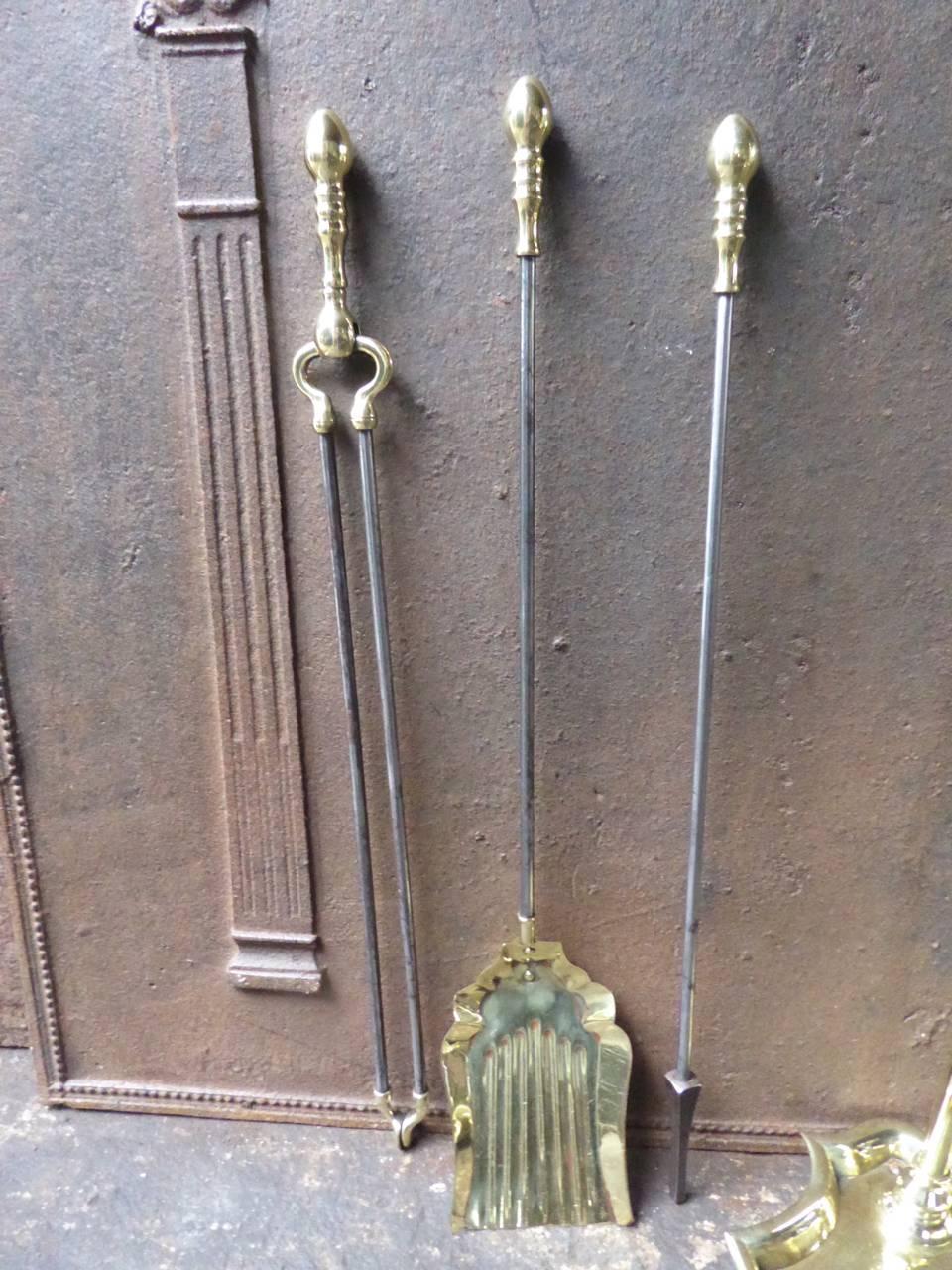 19th Century English Fire Tools or Fireplace Tools In Good Condition In Amerongen, NL