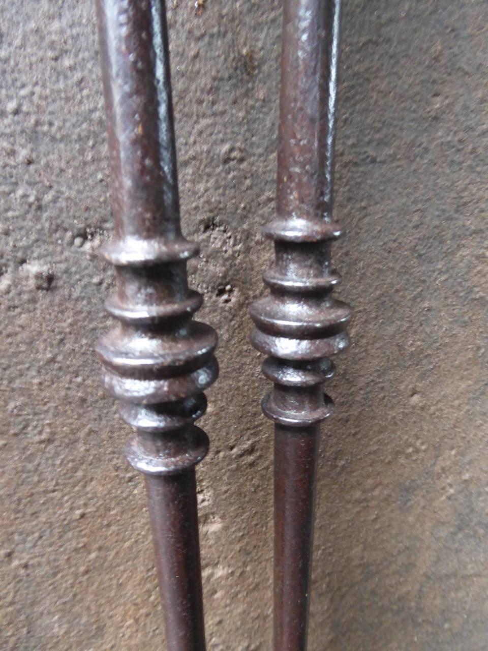 19th Century English Fire Tongs, Fireplace Tongs For Sale 1
