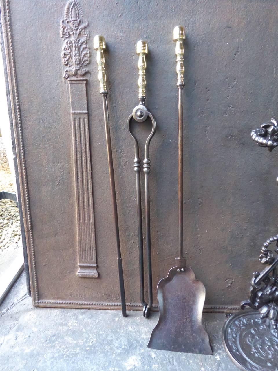 19th Century English Fireplace Tools, Fire Toolset In Good Condition In Amerongen, NL