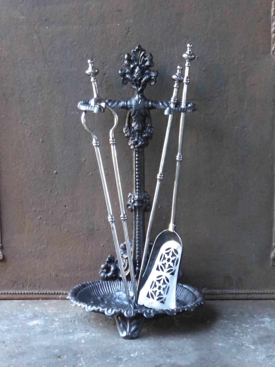 19th century English fireplace toolset made of cast iron and polished steel.

We have a unique and specialized collection of antique and used fireplace accessories consisting of more than 1000 listings at 1stdibs. Amongst others, we always have 500+