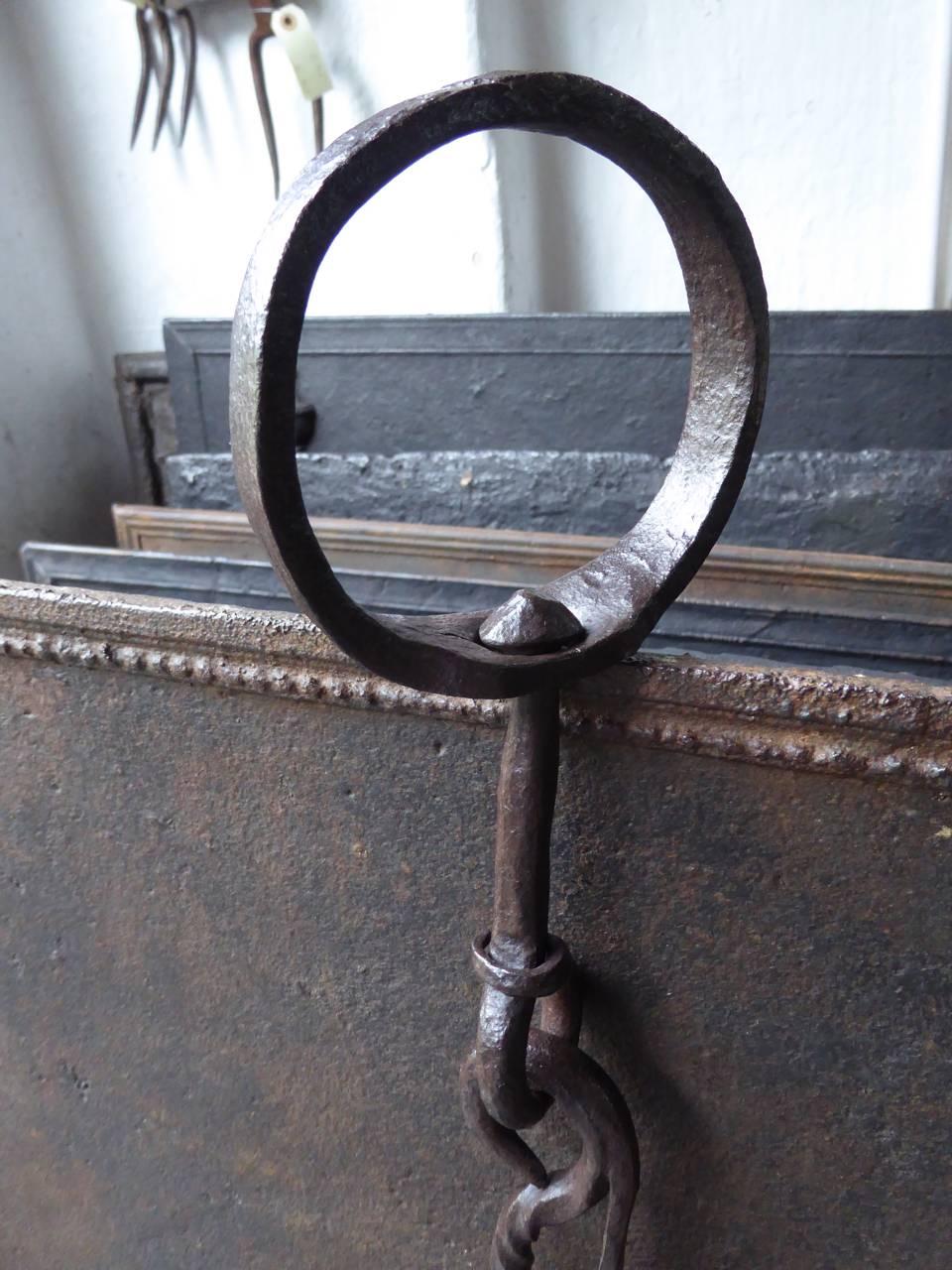 17th-18th Century Dutch Fireplace Trammel or Hanger In Good Condition In Amerongen, NL